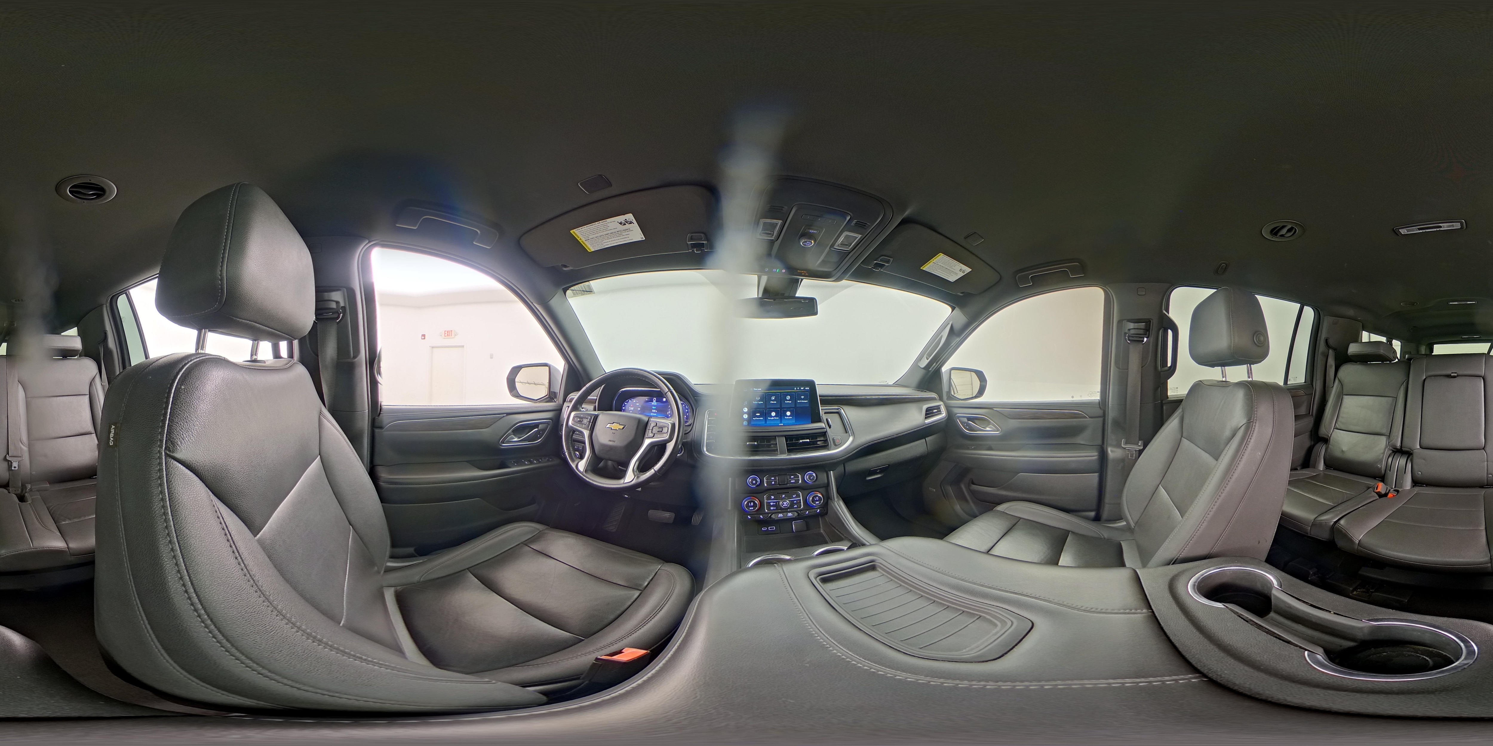 2022 Chevrolet Suburban LT - Photo 25