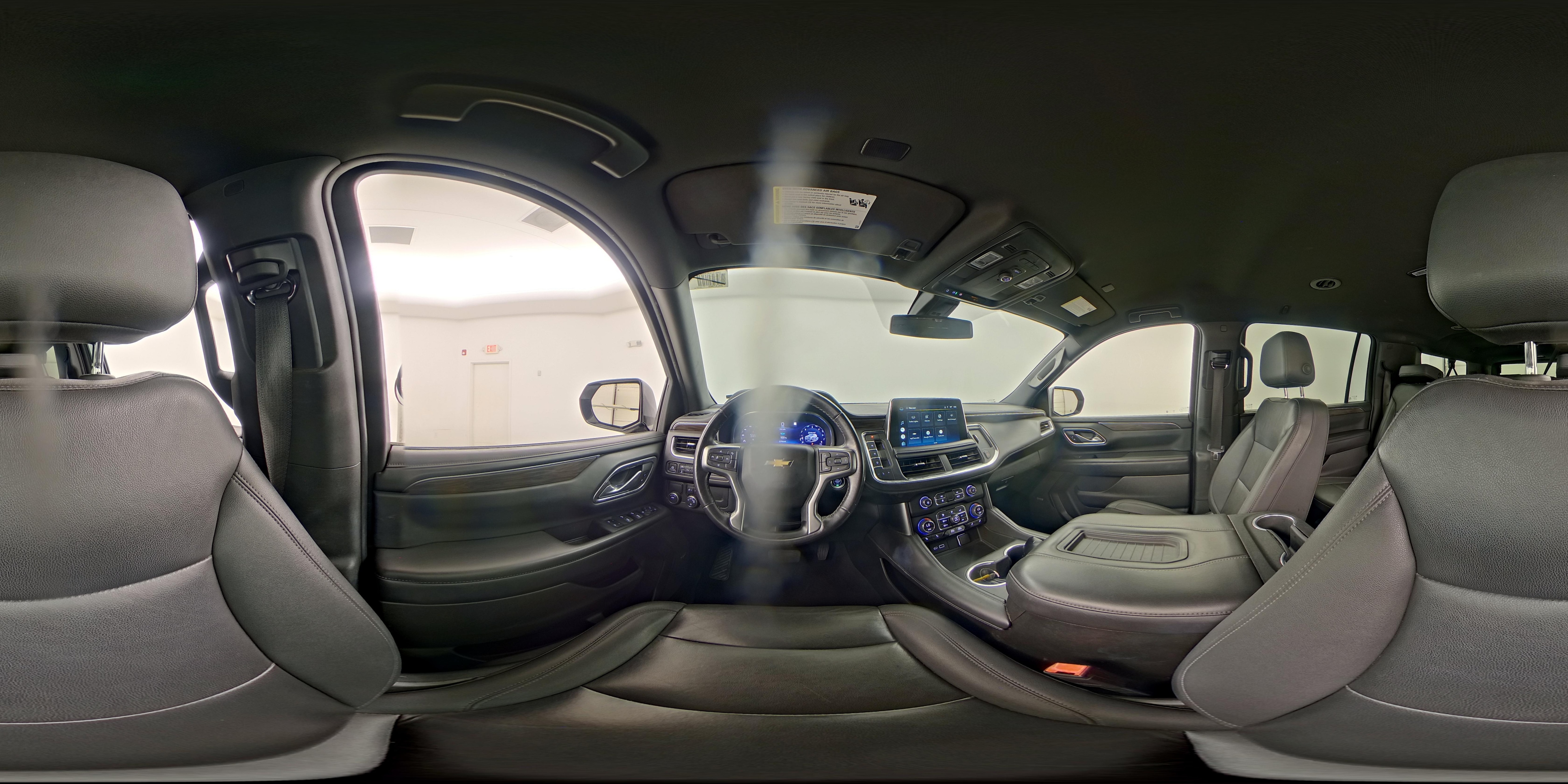 2022 Chevrolet Suburban LT - Photo 27