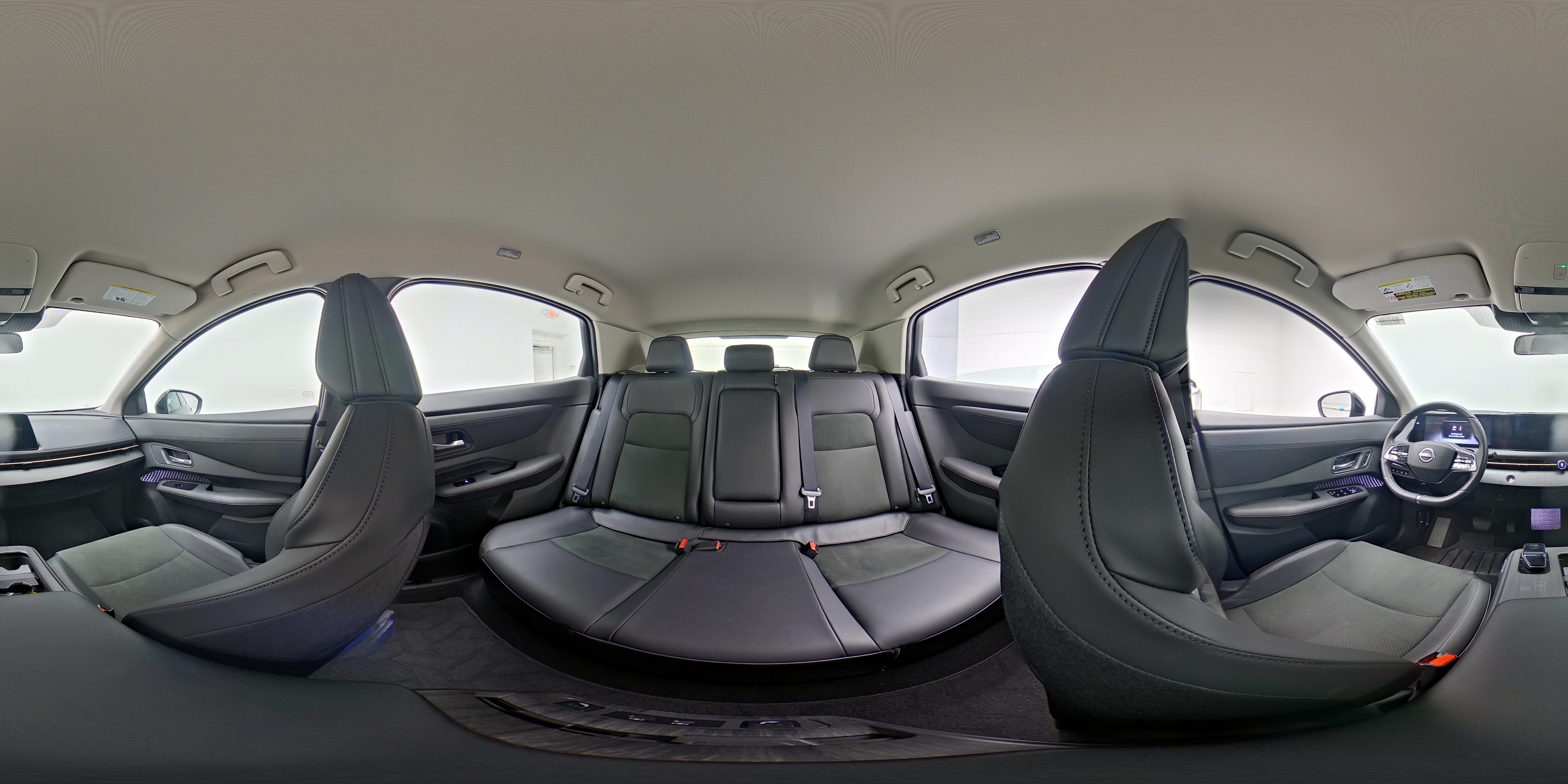 2024 Nissan ARIYA Engage - Photo 25