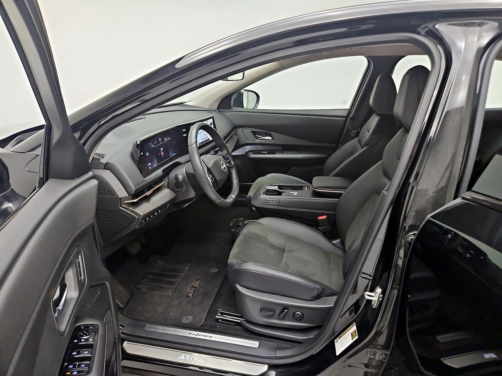 2024 Nissan ARIYA Engage - Photo 12