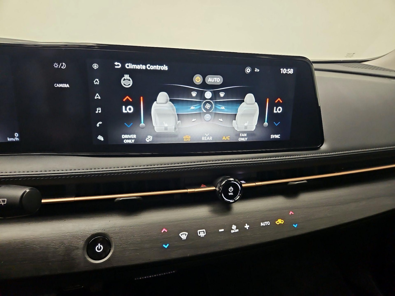 2024 Nissan ARIYA Engage - Photo 18