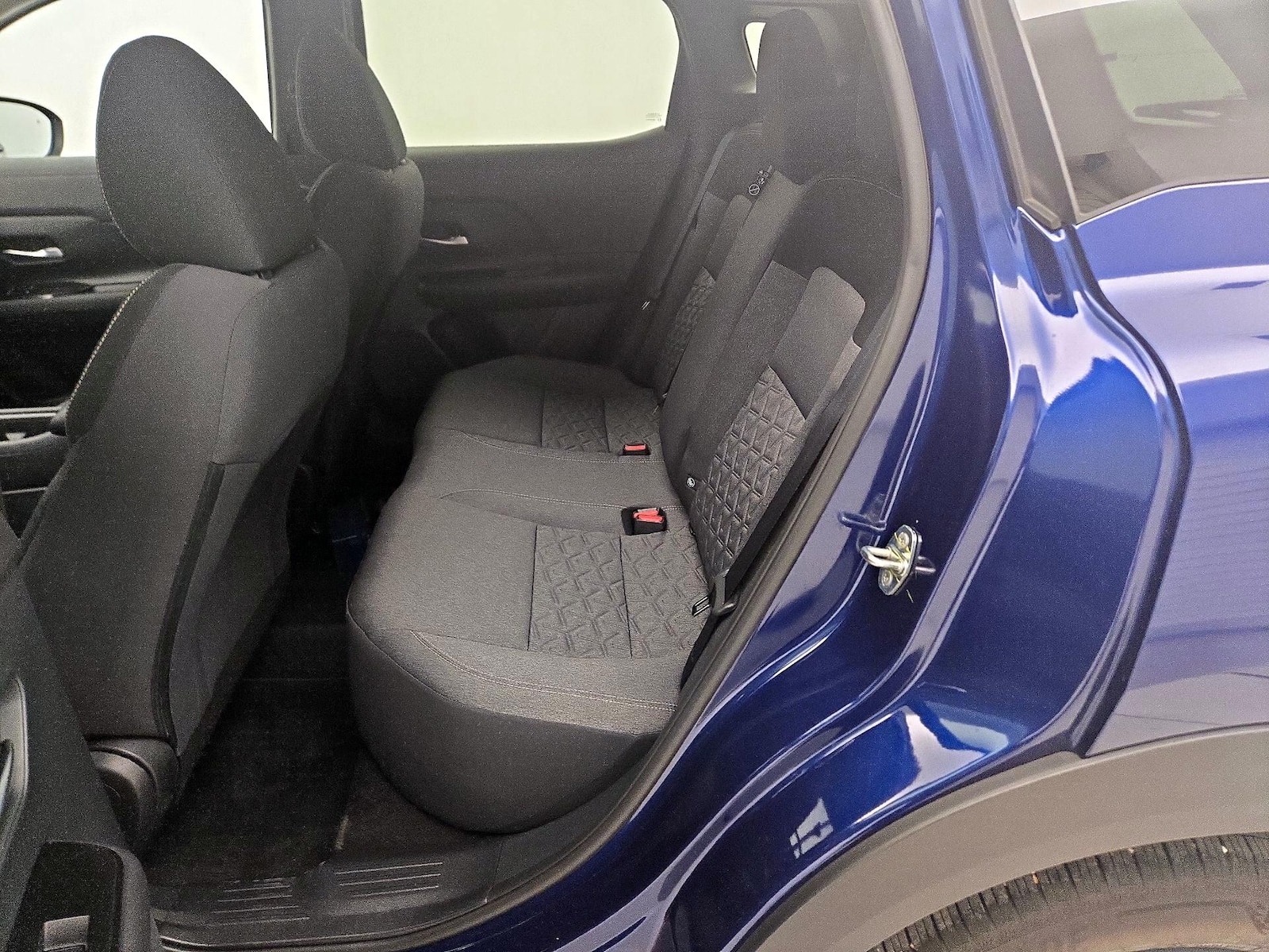 2025 Nissan Kicks SV - Photo 20