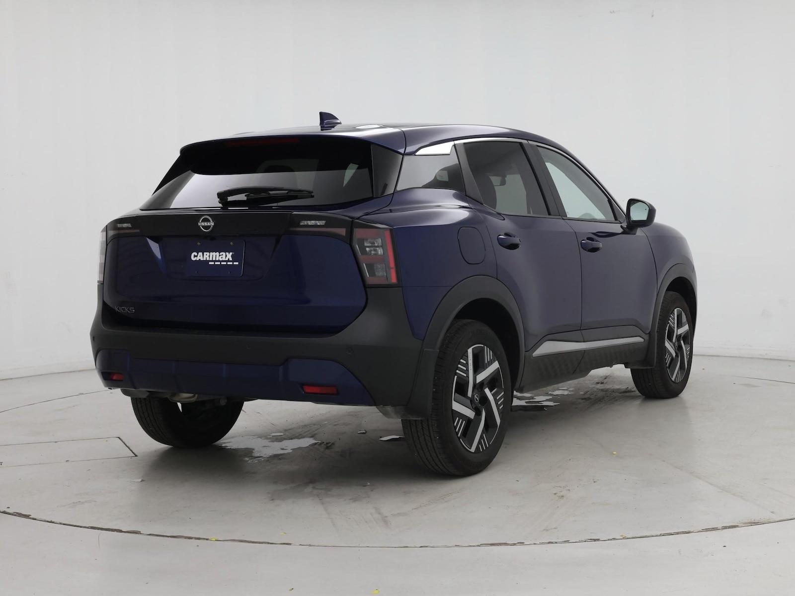 2025 Nissan Kicks SV - Photo 9