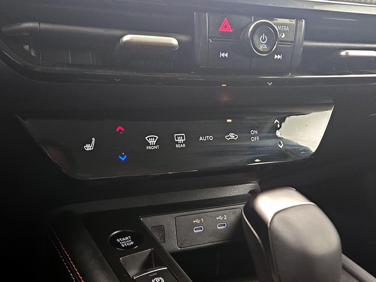 2026 Nissan KICKS SR AWD - Photo 17