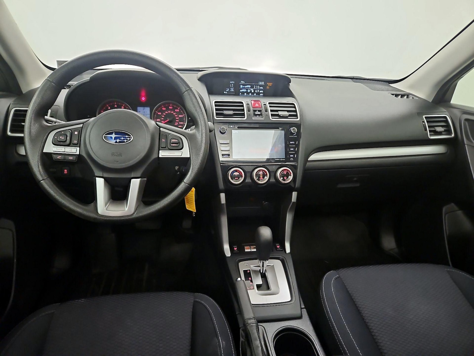 2017 Subaru Forester Premium - Photo 10