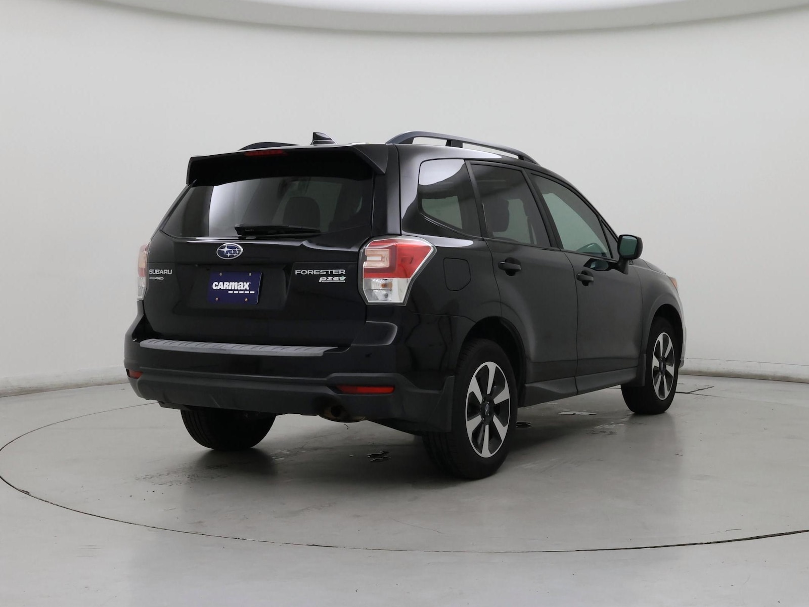 2017 Subaru Forester Premium - Photo 9