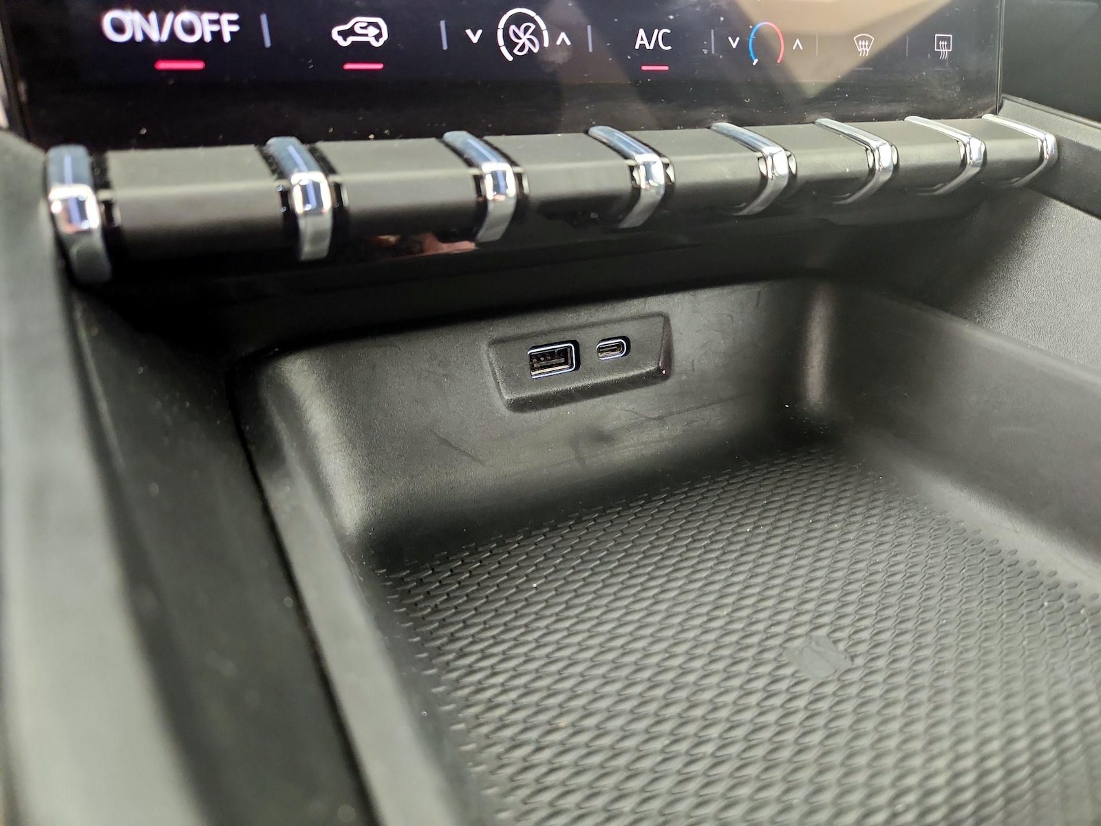 2026 GMC Terrain Elevation - Photo 18