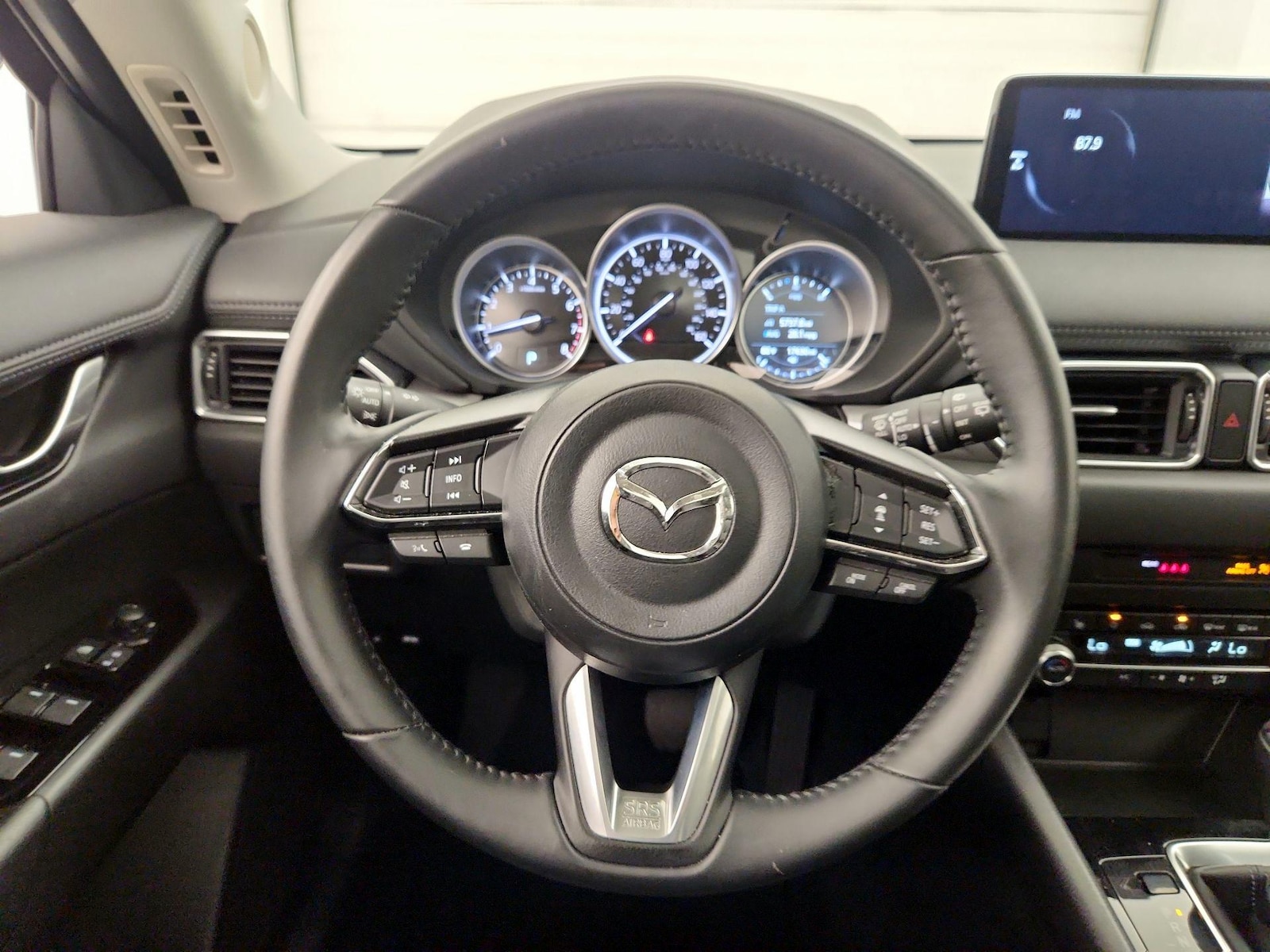 2025 Mazda CX-5 S Preferred package - Photo 11