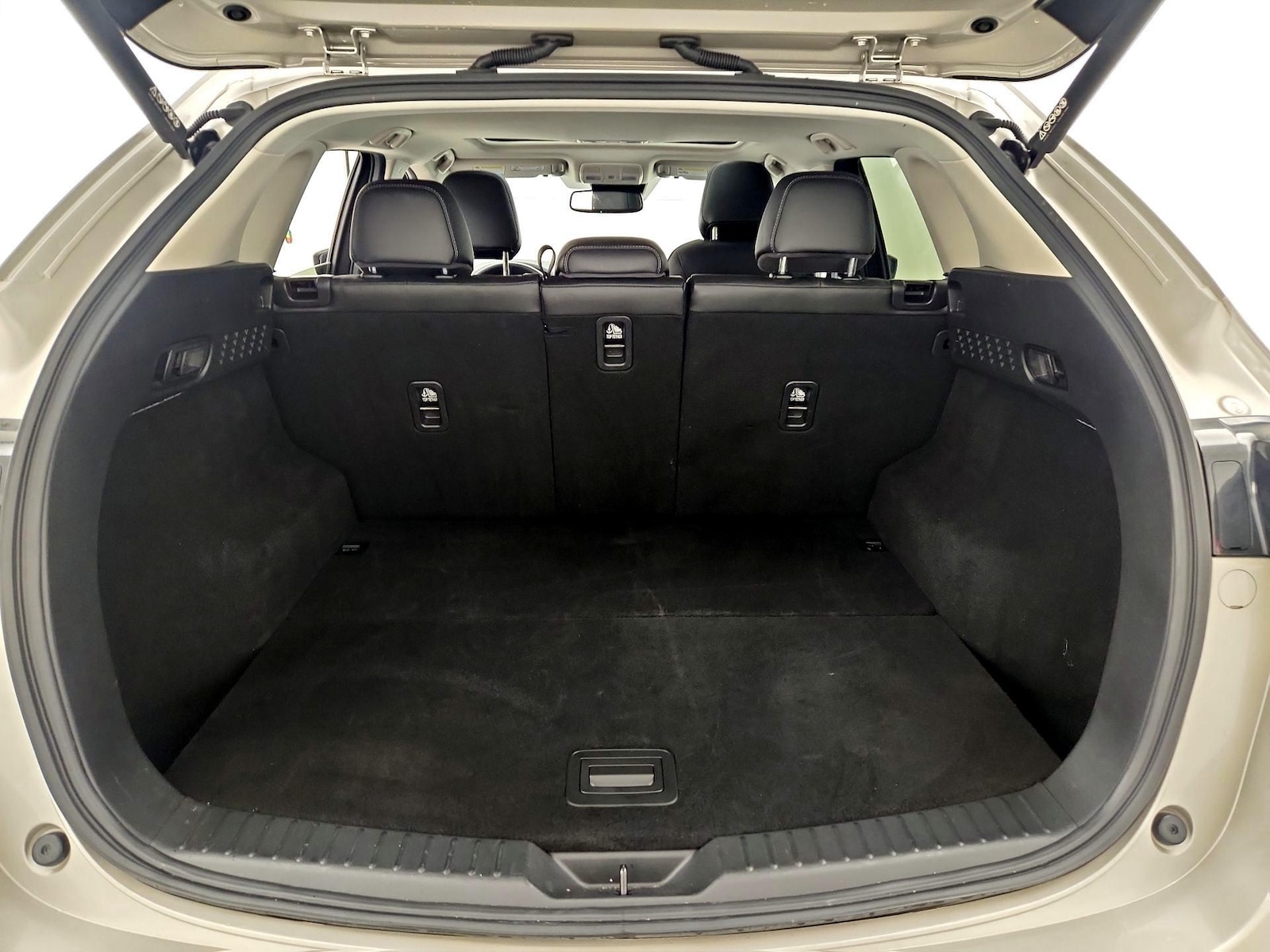 2025 Mazda CX-5 S Preferred package - Photo 22