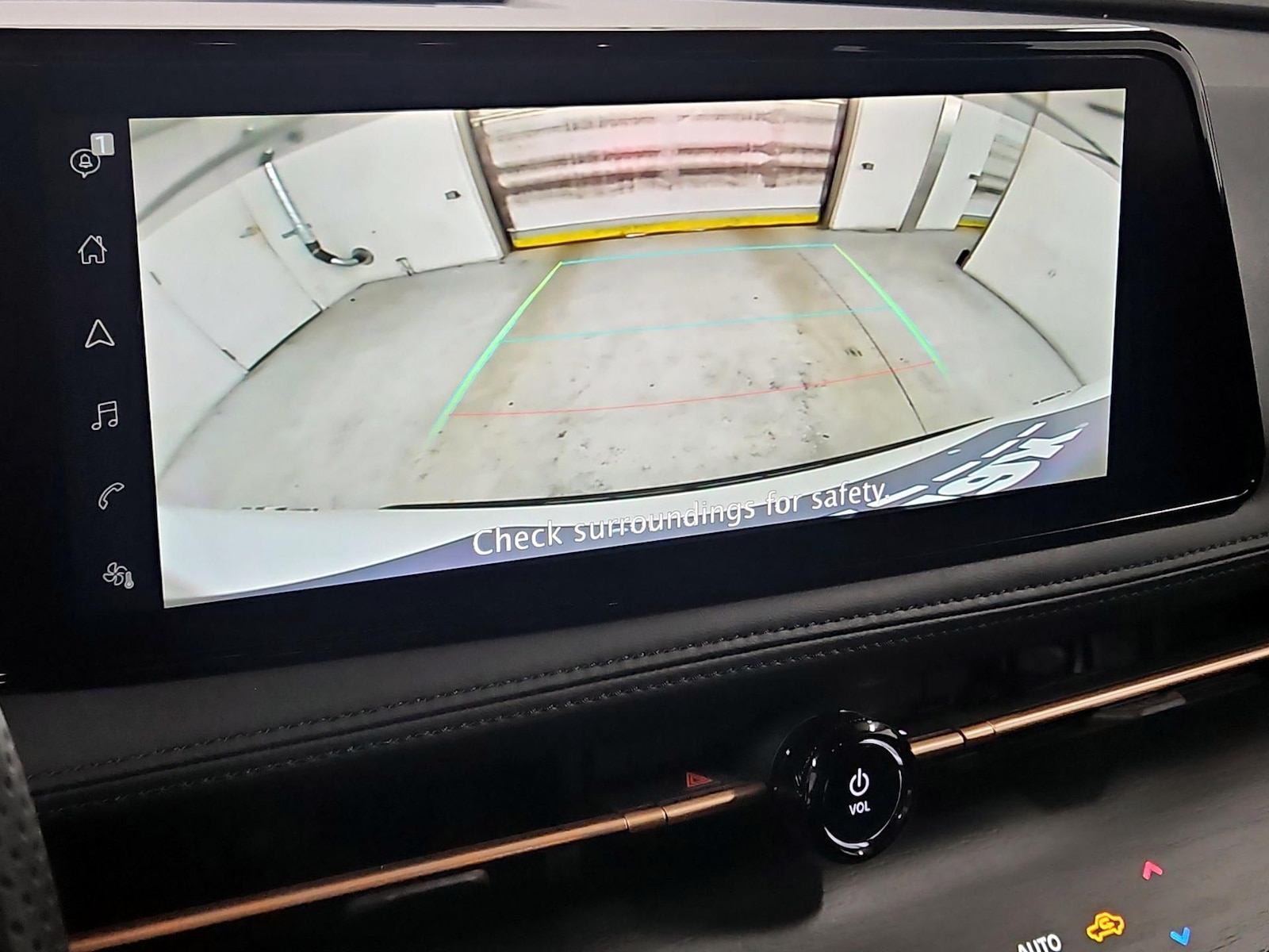 2024 Nissan ARIYA Engage+ - Photo 16