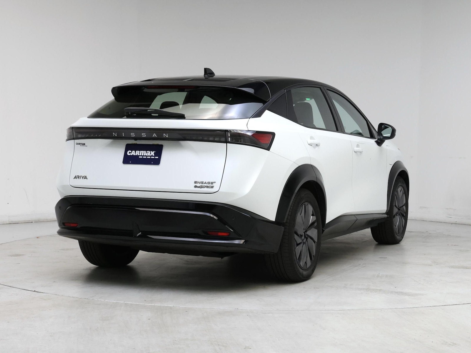 2024 Nissan ARIYA Engage+ - Photo 9