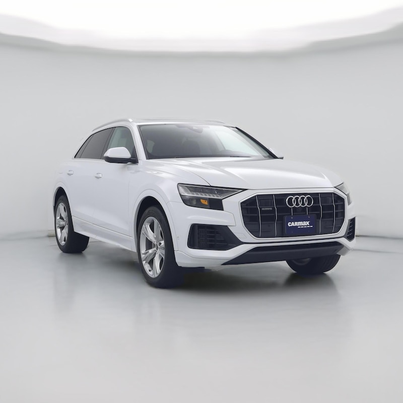 2023 Audi Q8 Premium