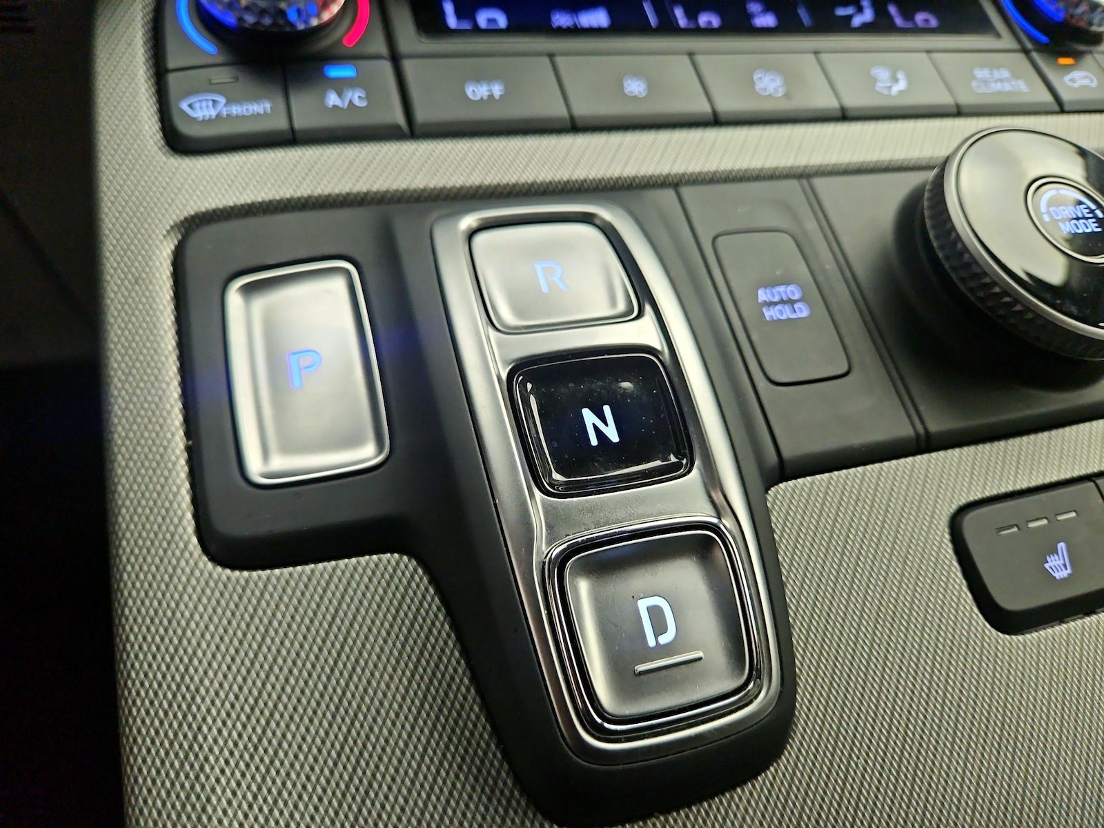 2025 Hyundai Palisade SEL - Photo 18
