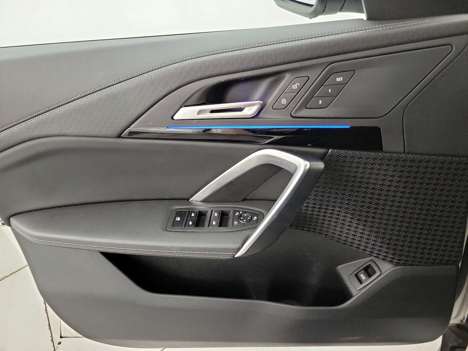 2026 BMW X2 28i - Photo 13