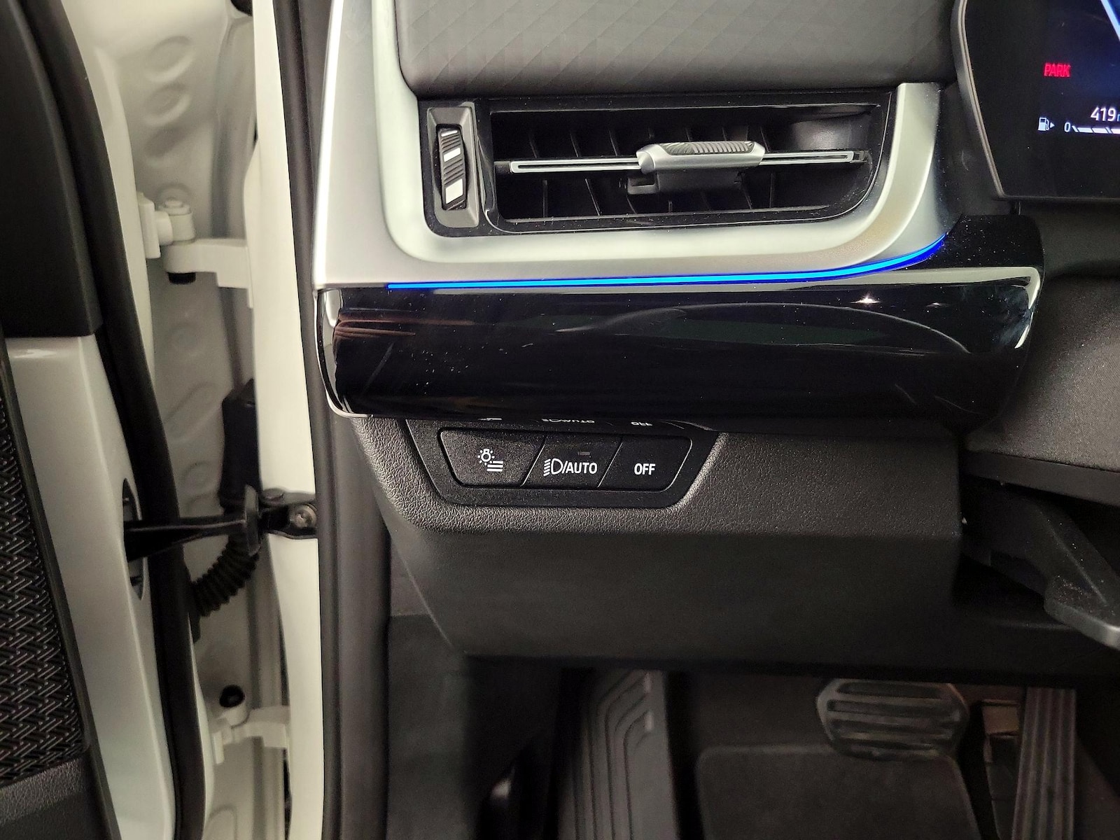 2026 BMW X2 28i - Photo 14