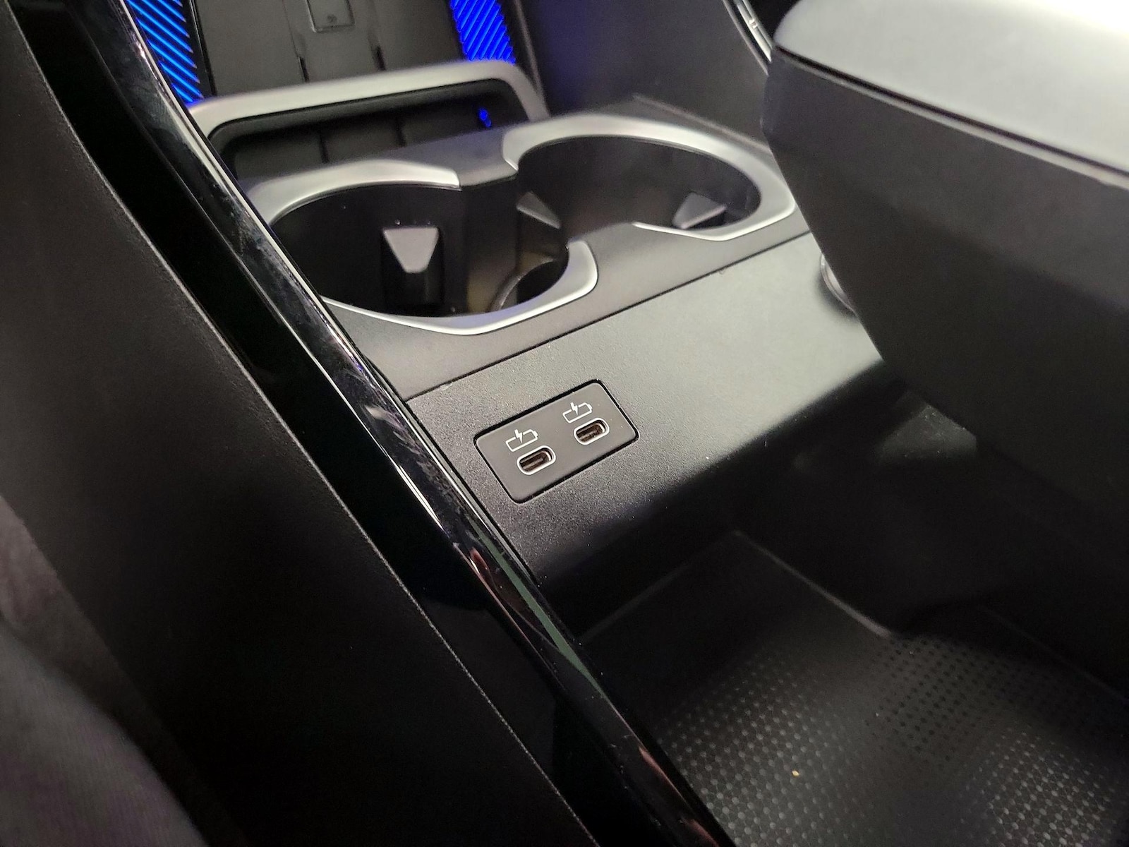 2026 BMW X2 28i - Photo 19