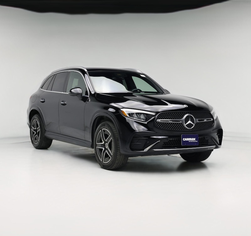 2025 Mercedes-Benz GLC300