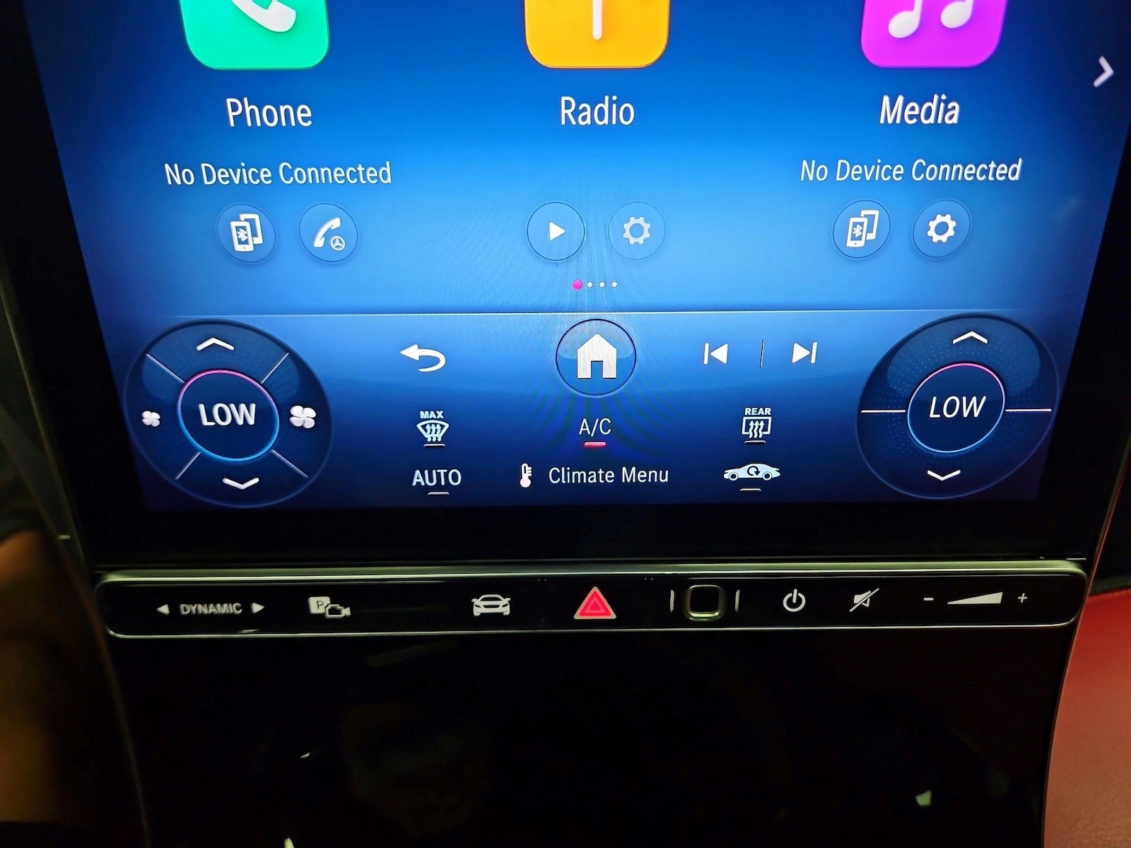 2025 Mercedes-Benz GLC Base - Photo 17