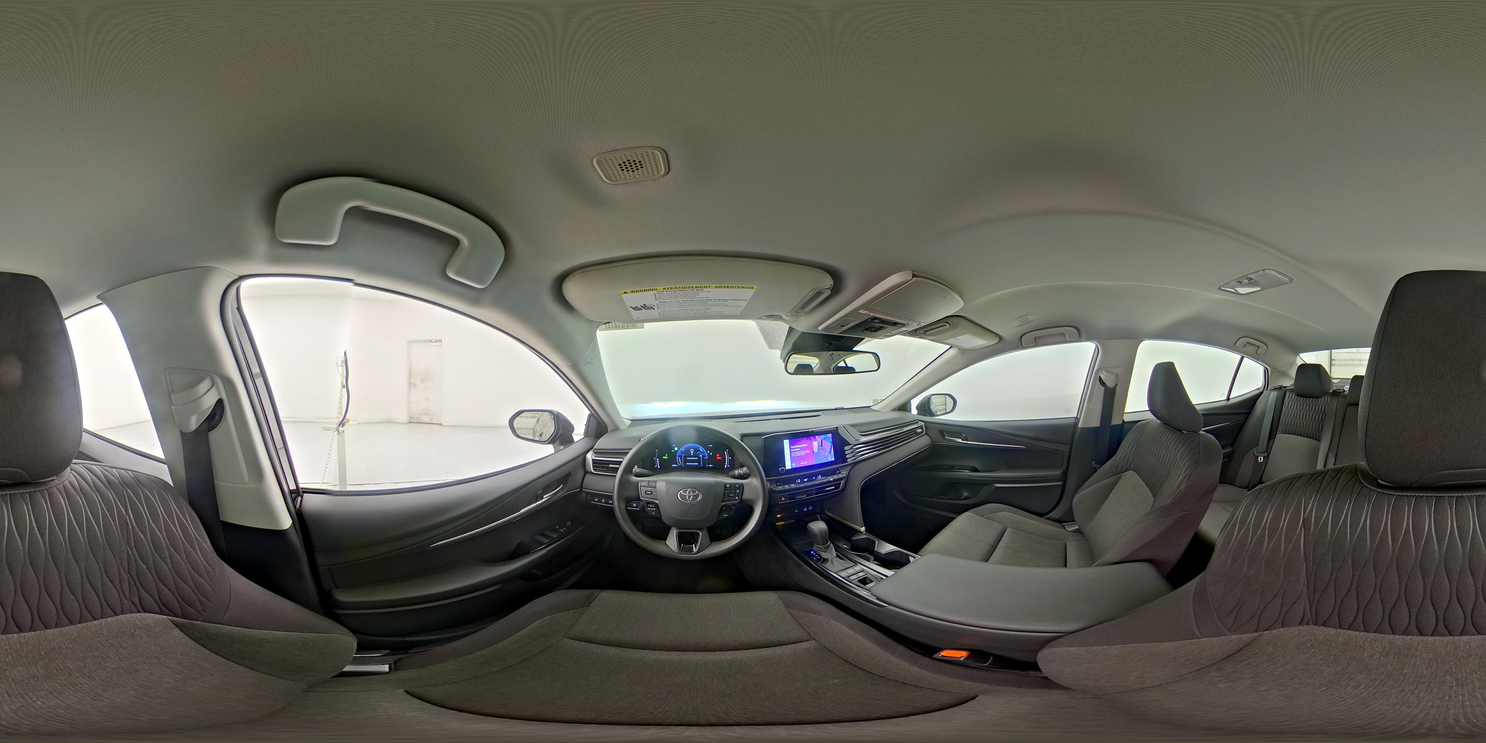 2025 Toyota Camry LE - Photo 25