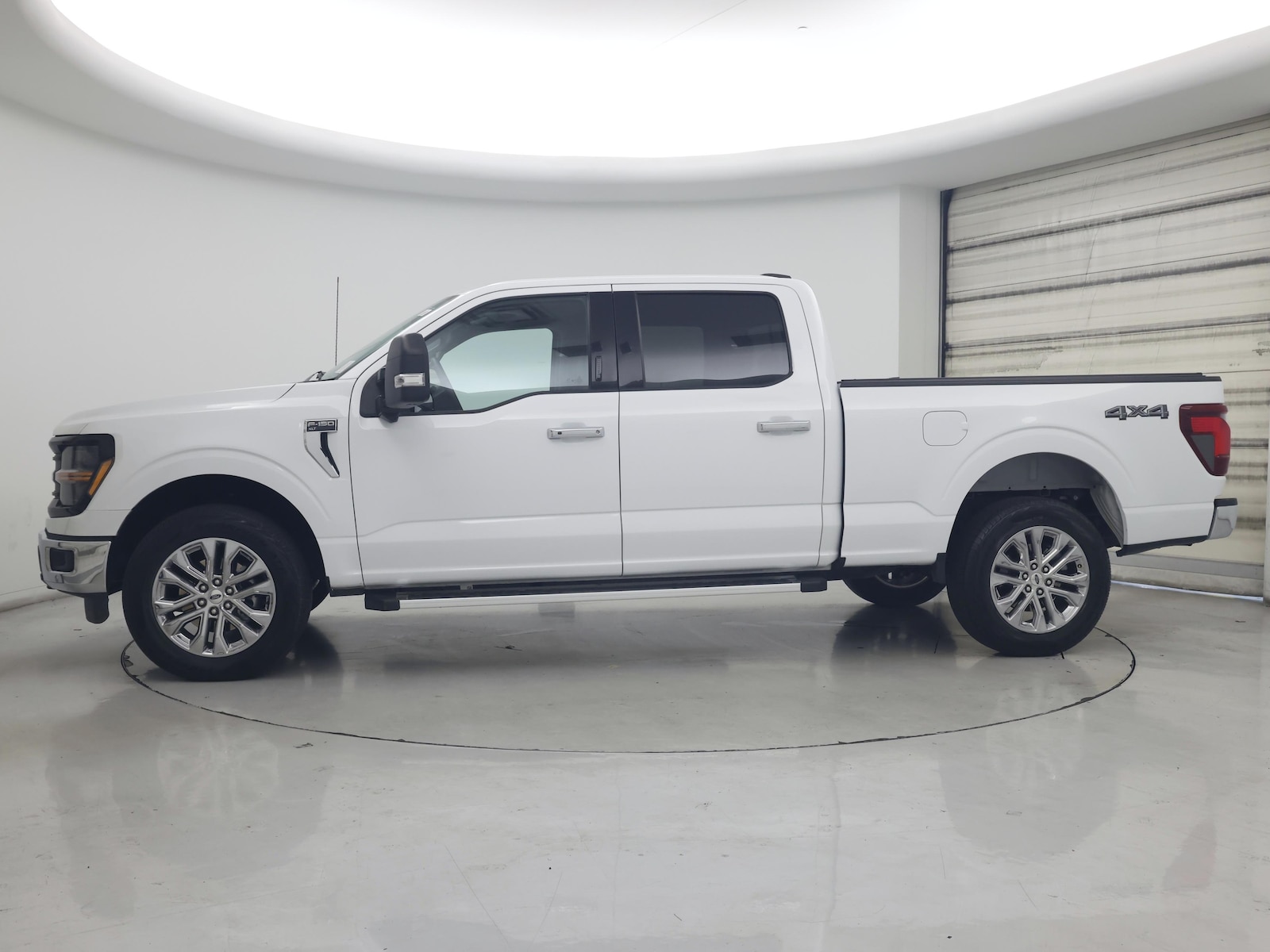2024 Ford F-150 XLT - Photo 4