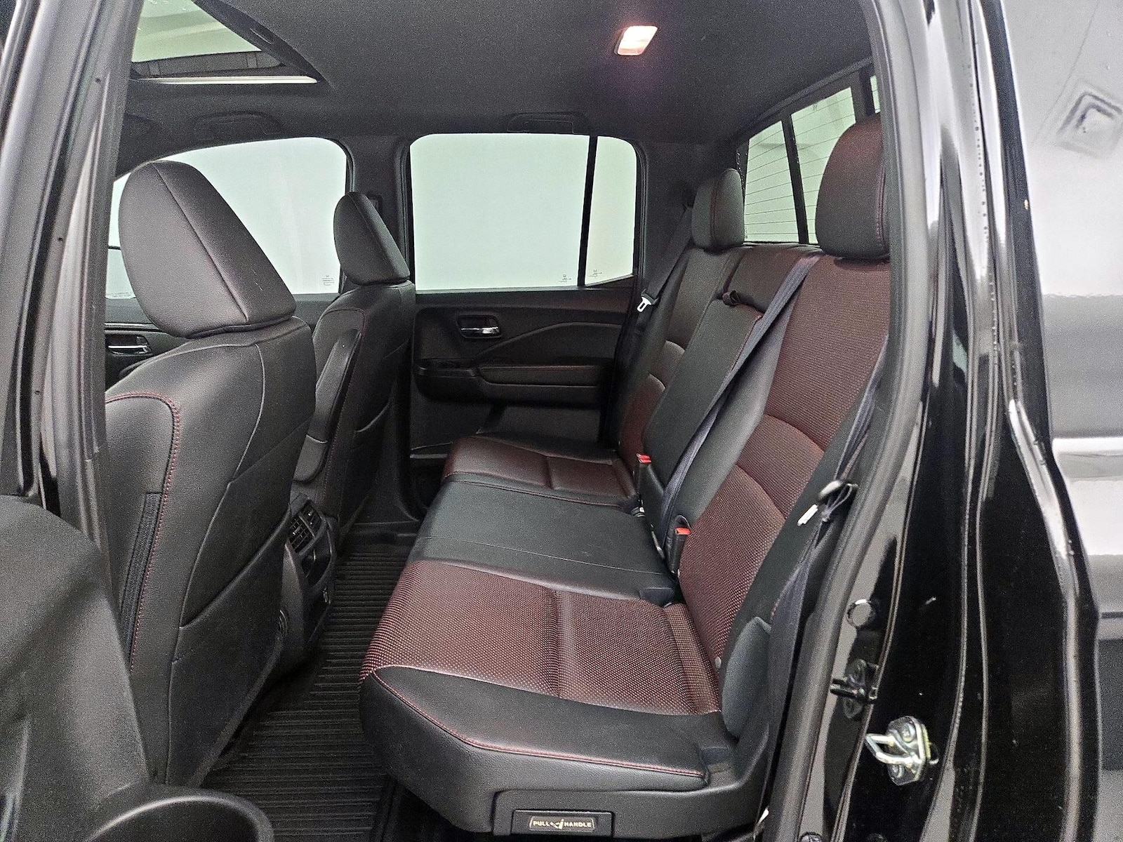 2020 Honda Ridgeline Black Edition - Photo 22