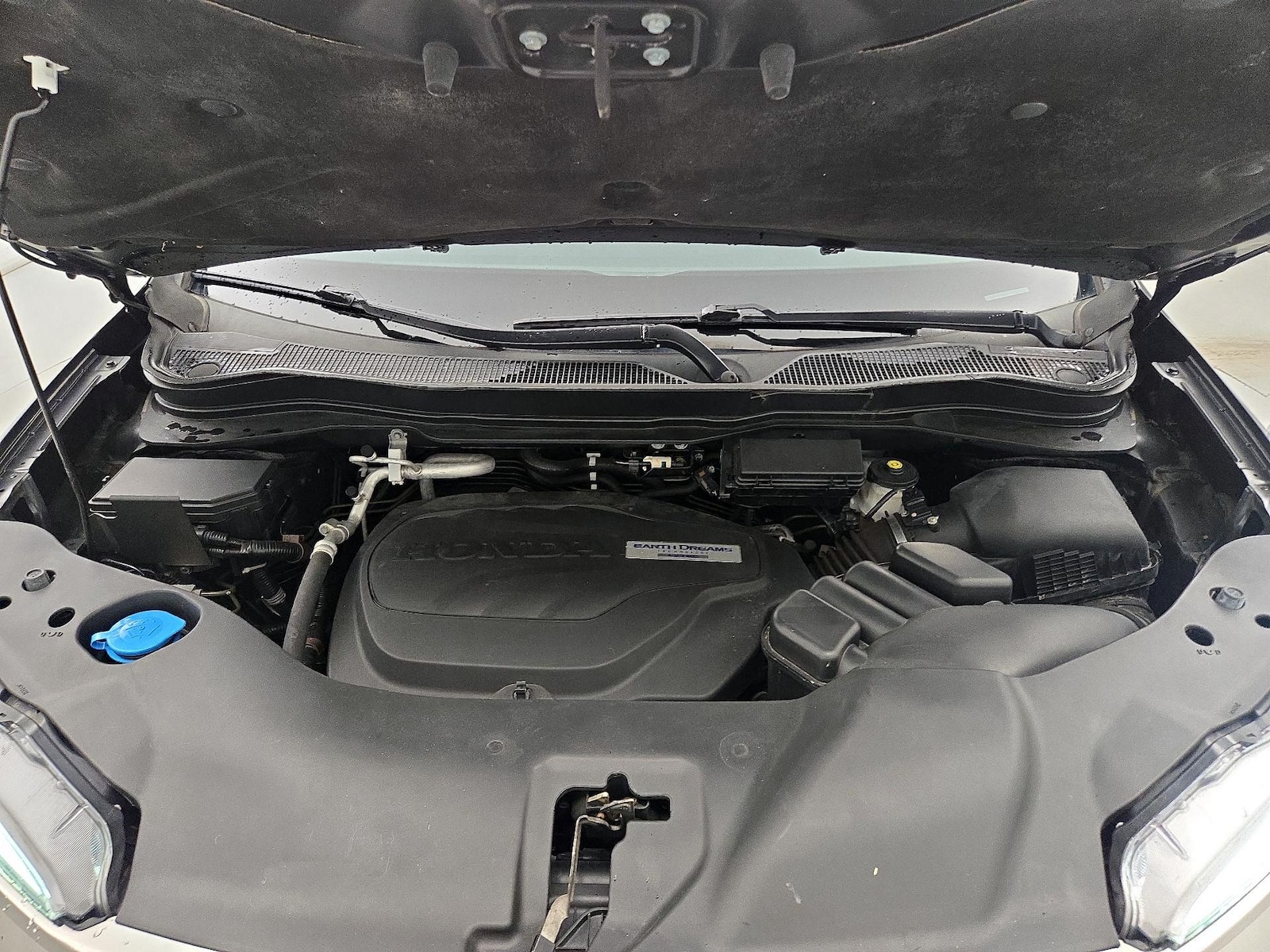 2020 Honda Ridgeline Black Edition - Photo 24