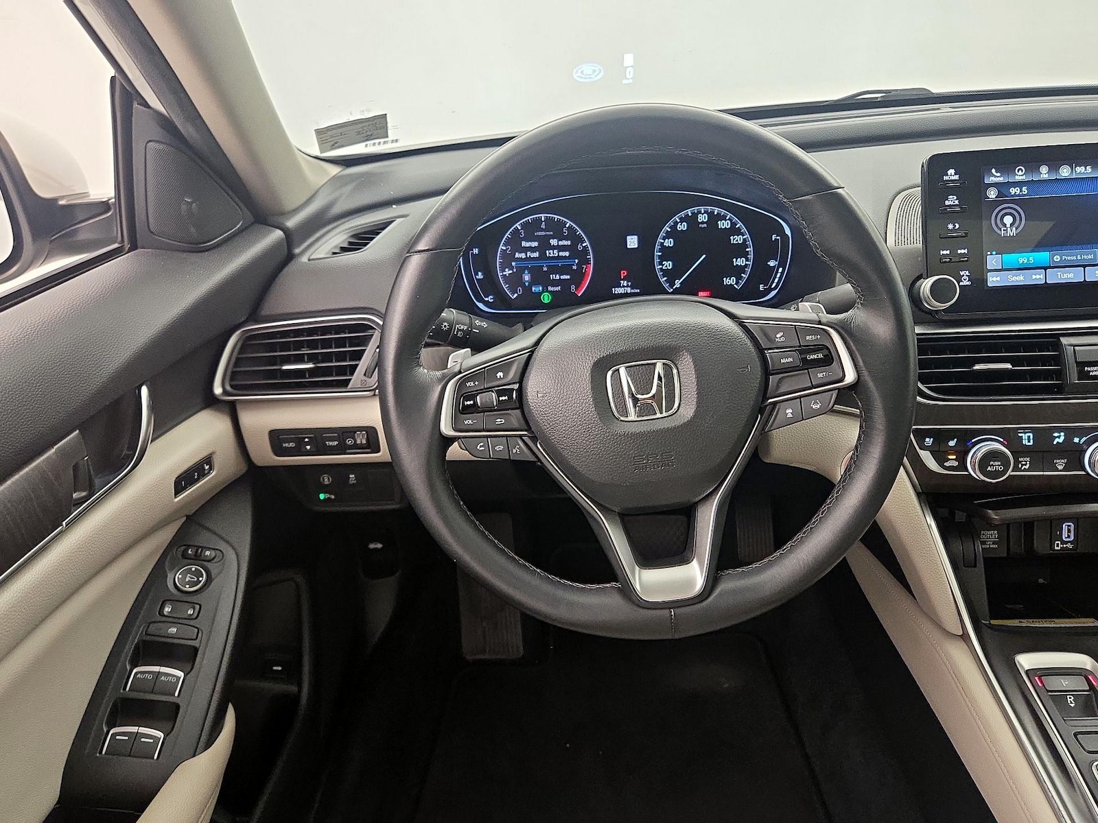 2019 Honda Accord Touring - Photo 11