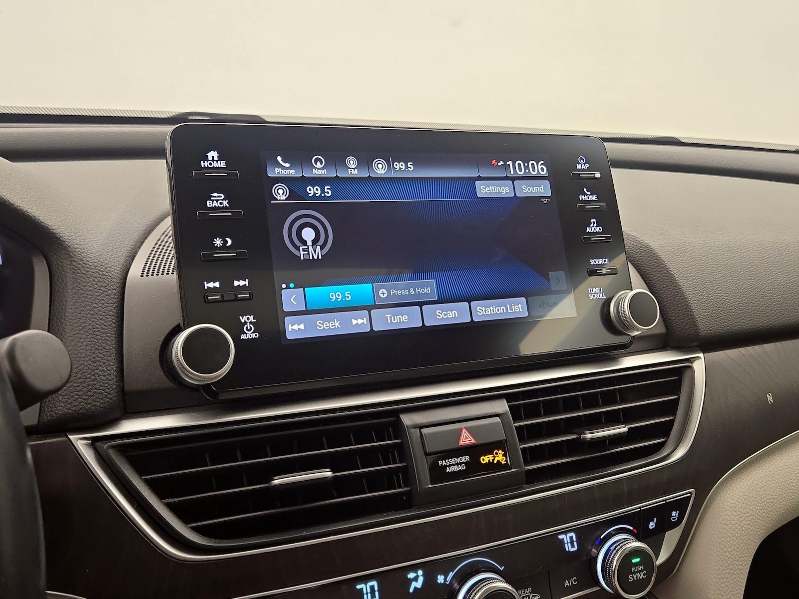 2019 Honda Accord Touring - Photo 17