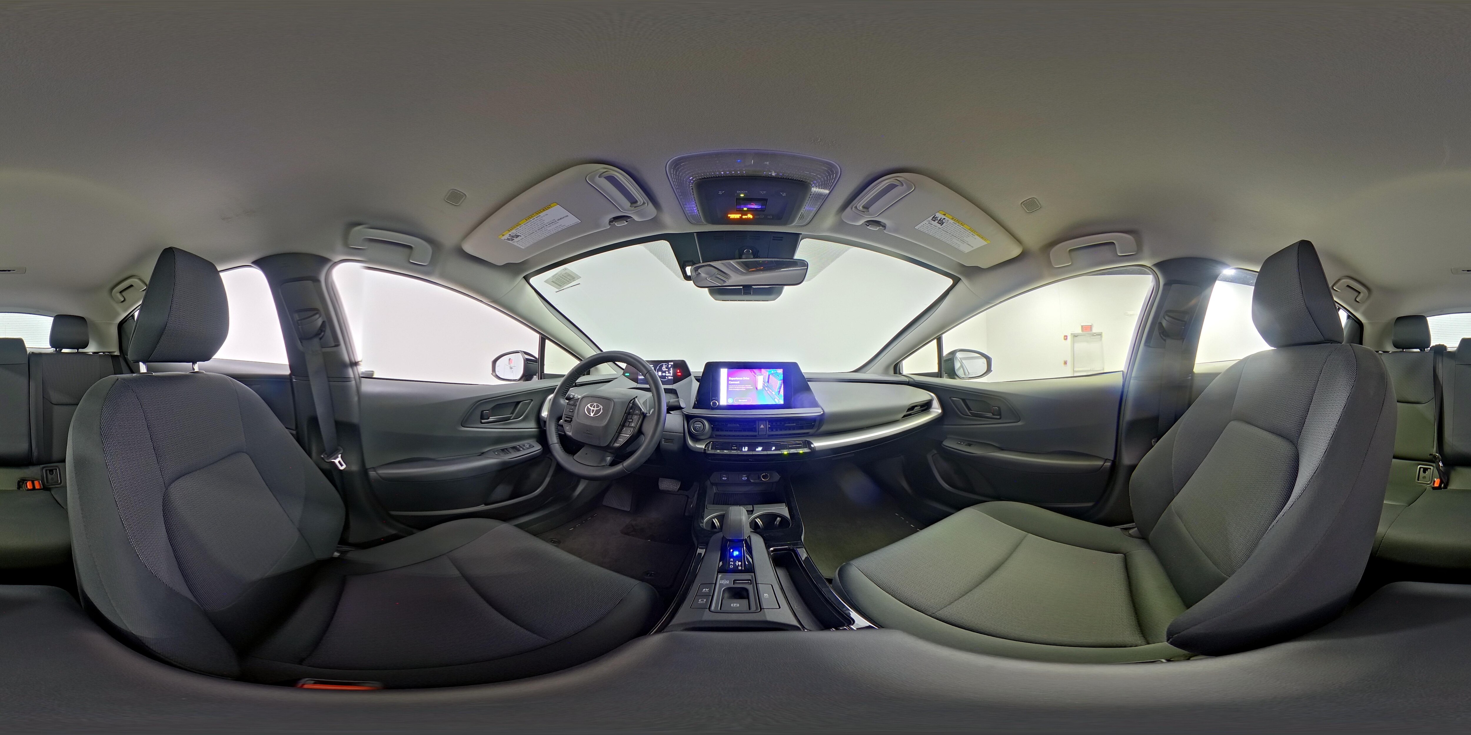 2026 Toyota Prius LE - Photo 25