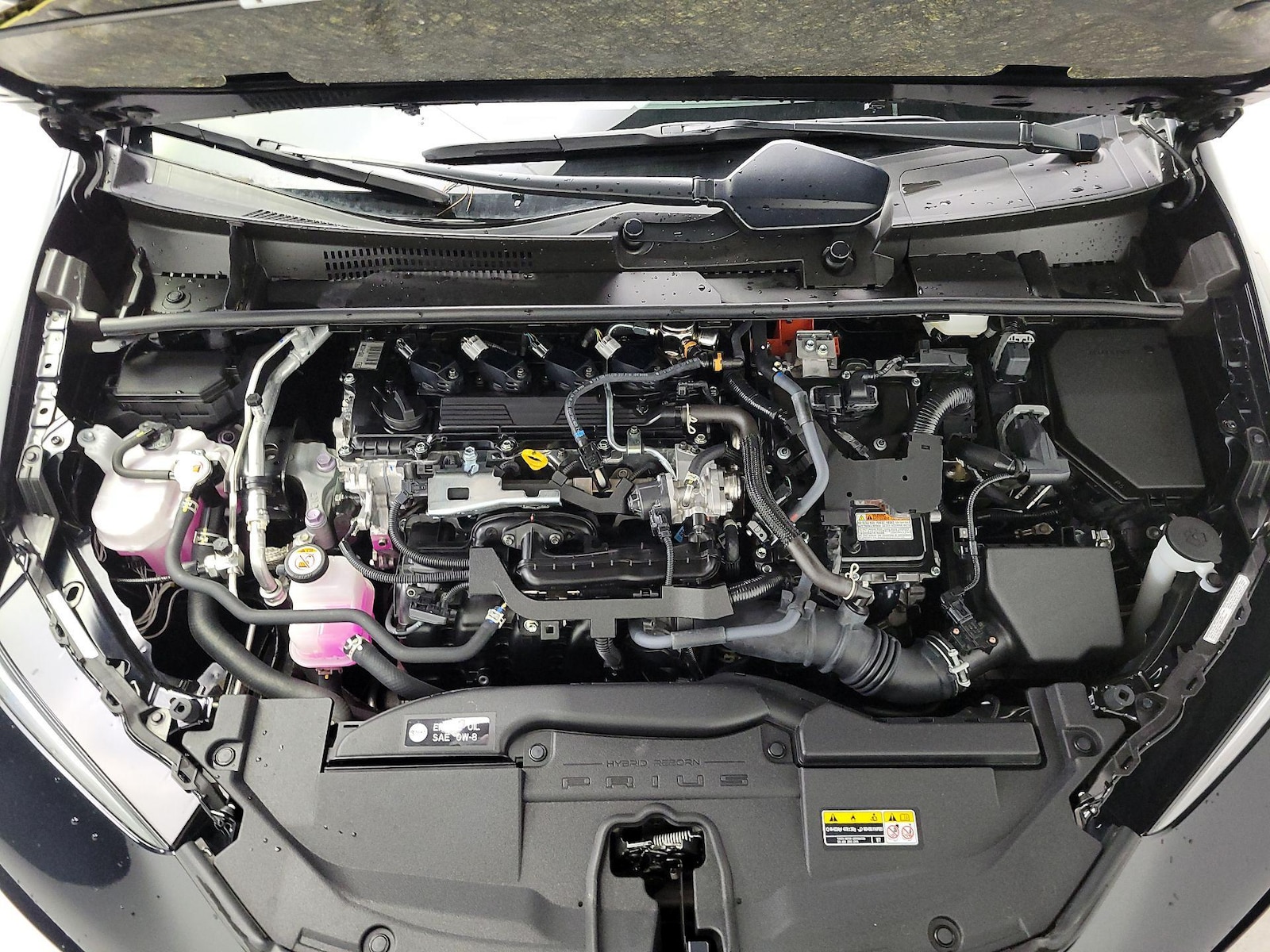 2026 Toyota Prius LE - Photo 23