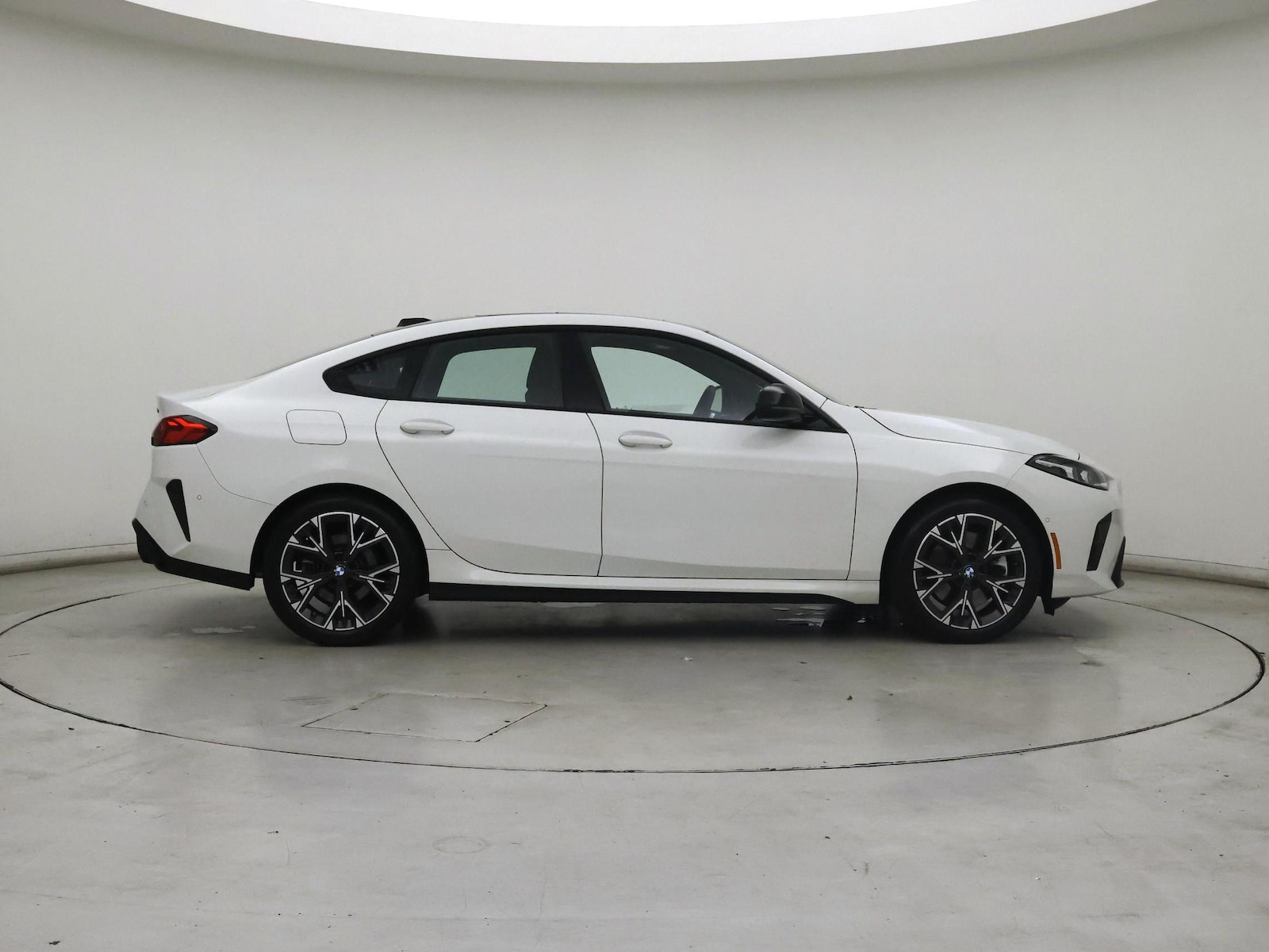 2026 BMW 2 Series 228 - Photo 8