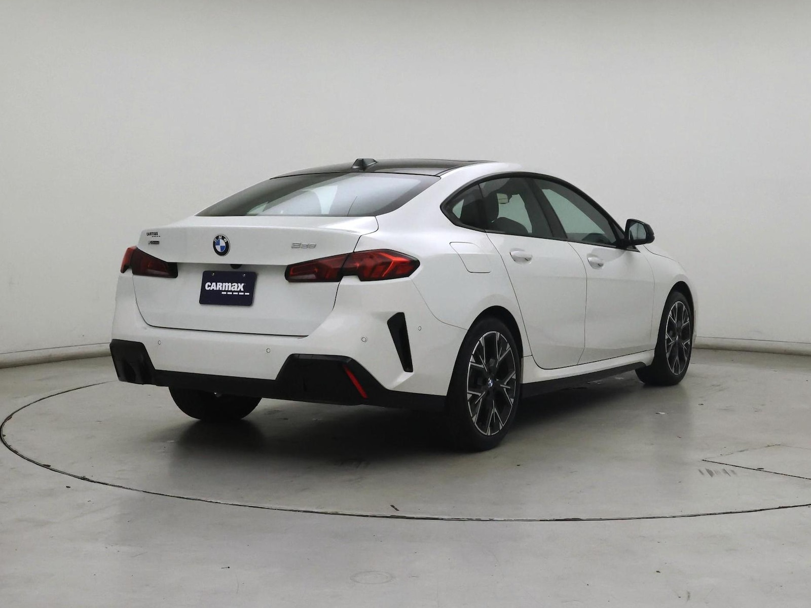 2026 BMW 2 Series 228 - Photo 9