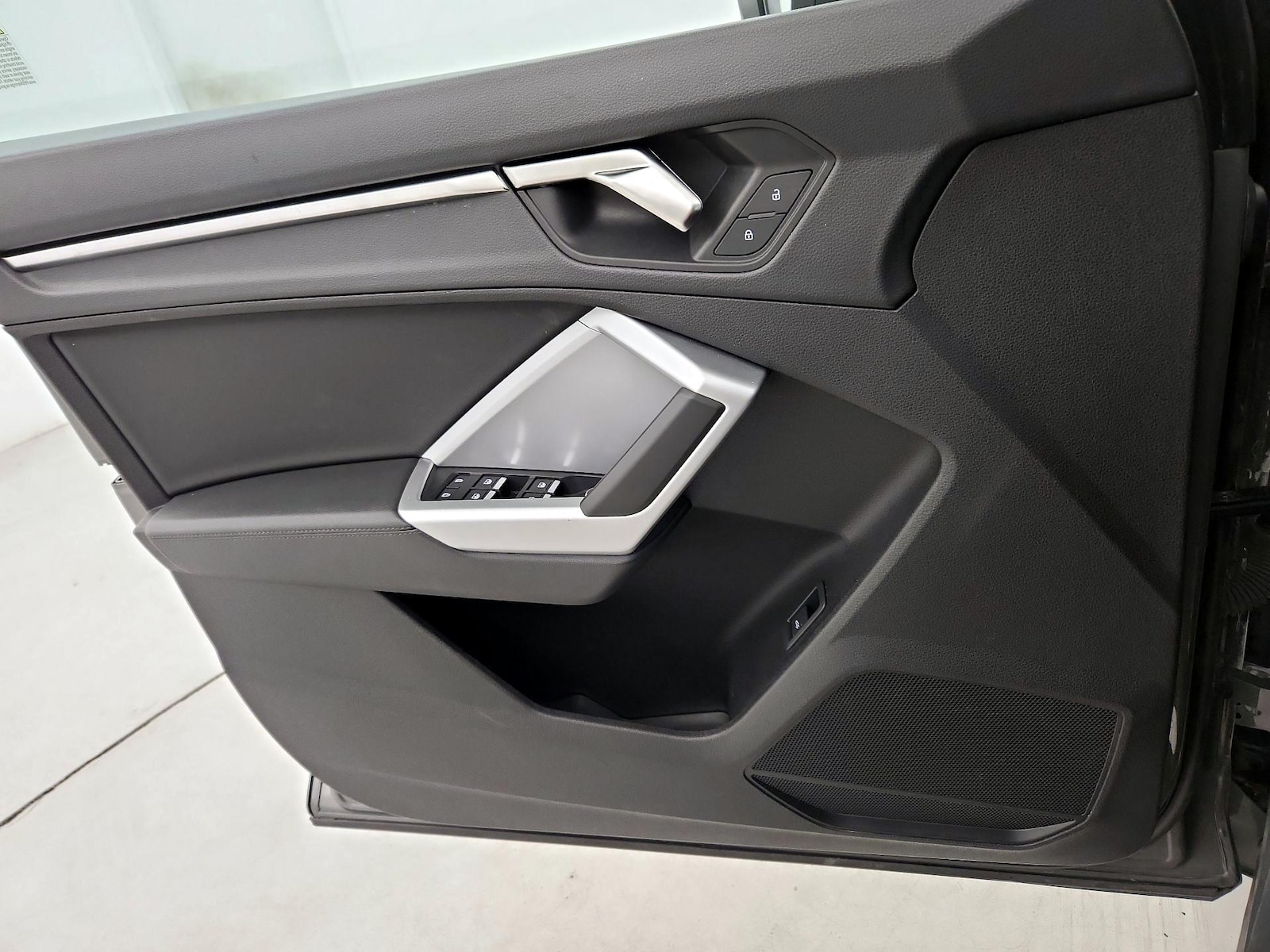2025 Audi Q3 S Line Premium - Photo 11