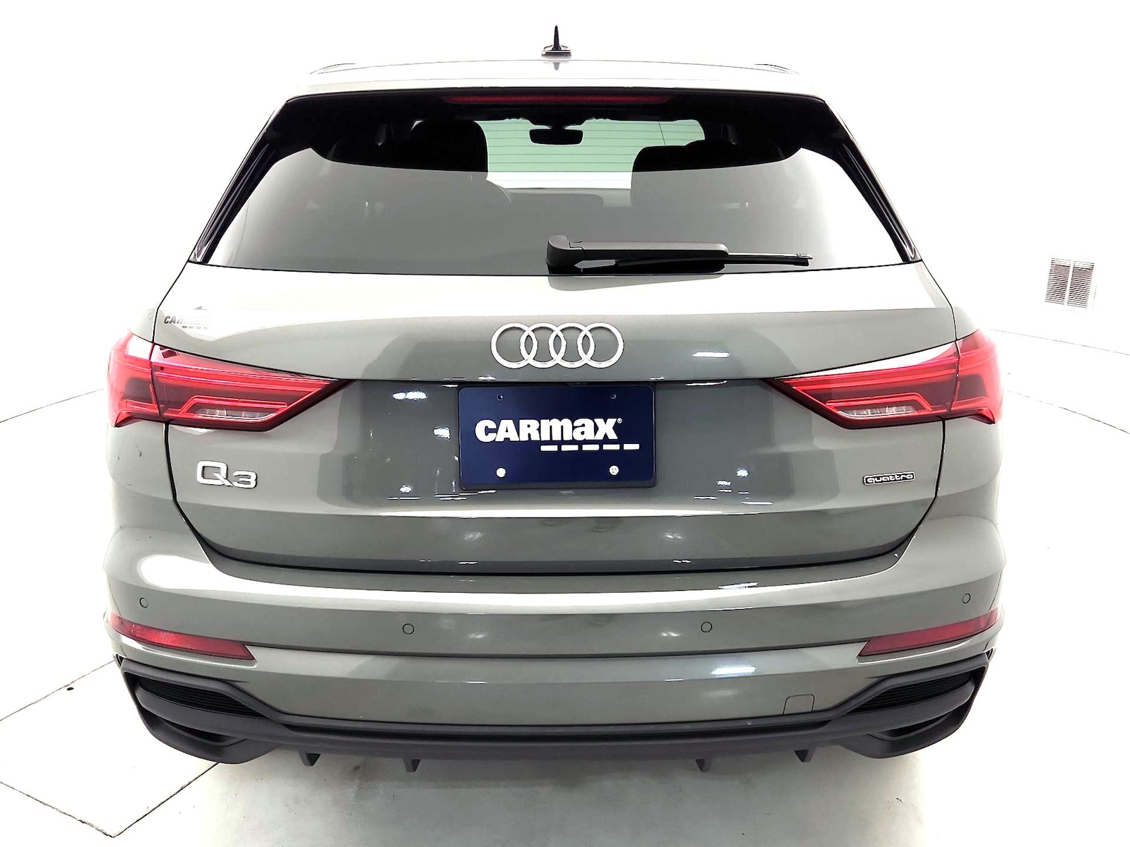 2025 Audi Q3 S Line Premium - Photo 6