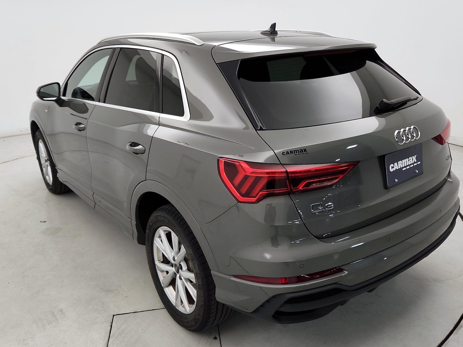 2025 Audi Q3 S Line Premium - Photo 7