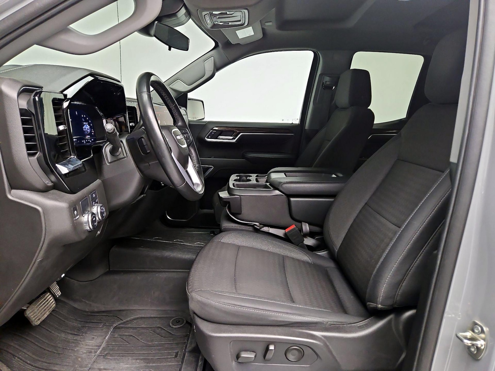 2024 GMC Sierra 1500 Elevation - Photo 12