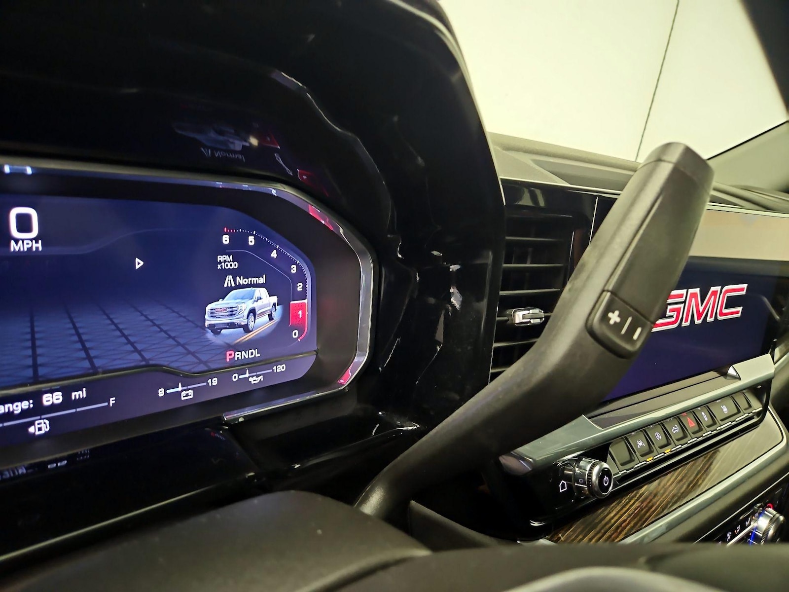2024 GMC Sierra 1500 Elevation - Photo 18