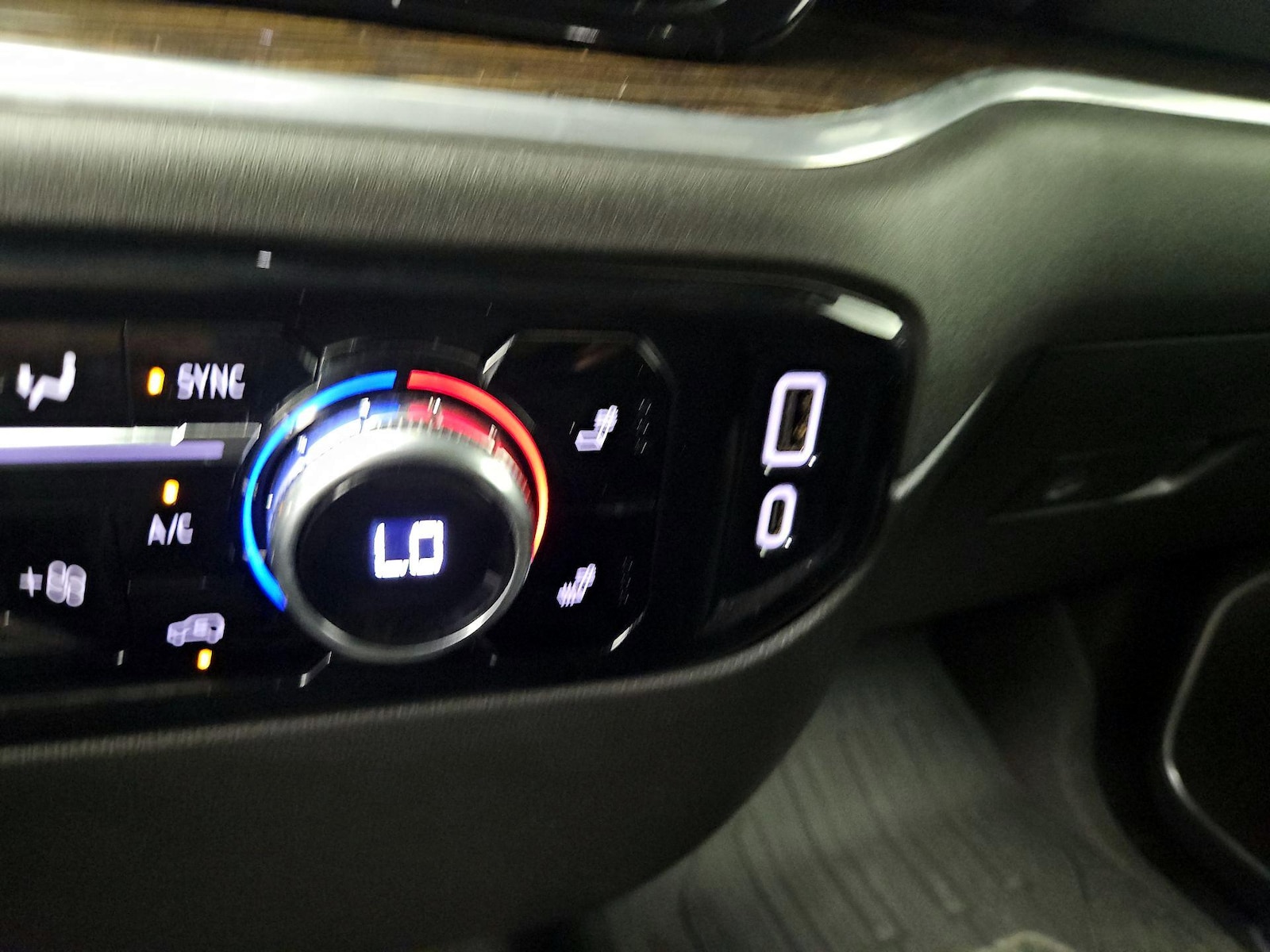 2024 GMC Sierra 1500 Elevation - Photo 19