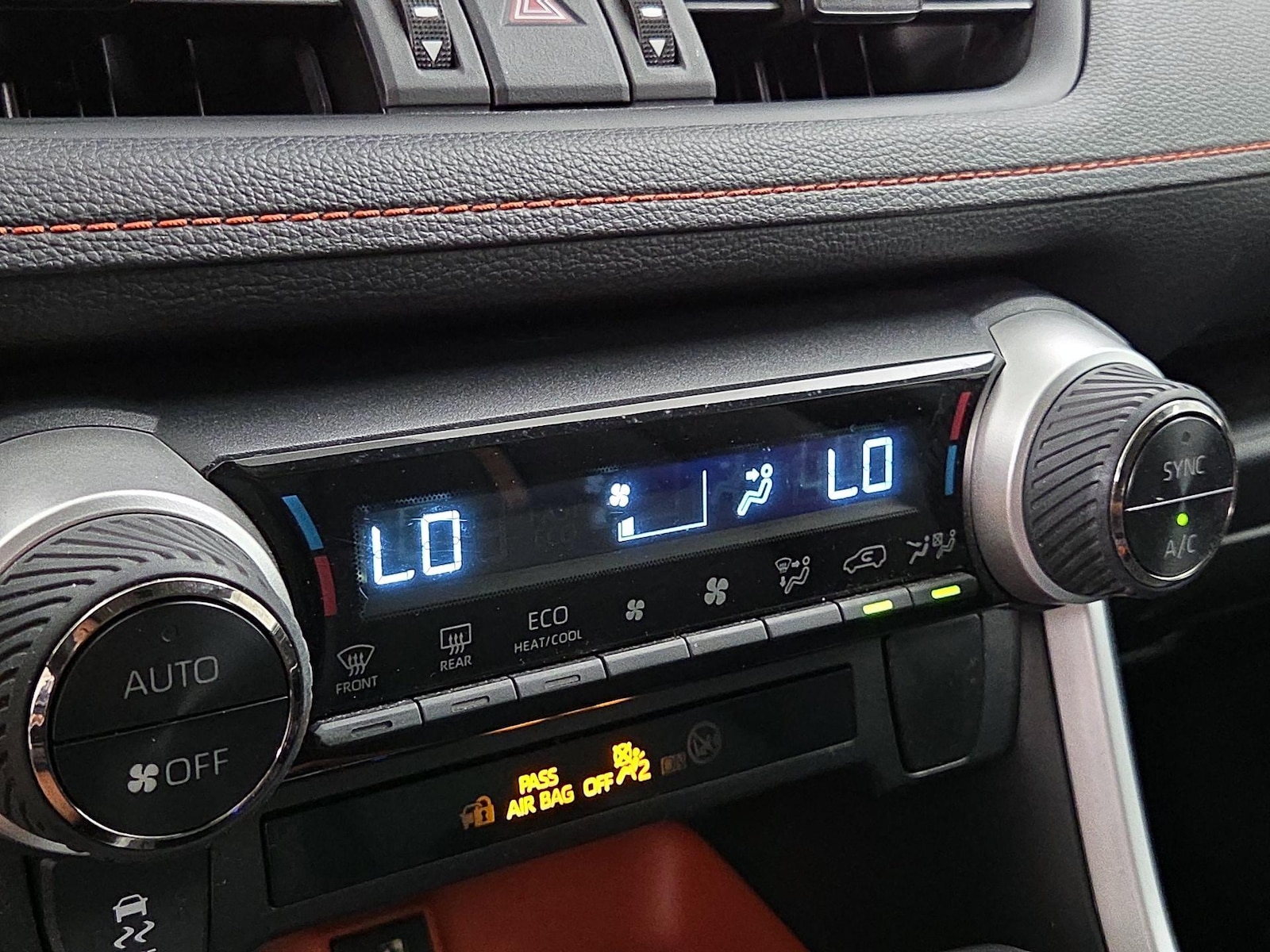 2024 Toyota RAV4 Adventure - Photo 17