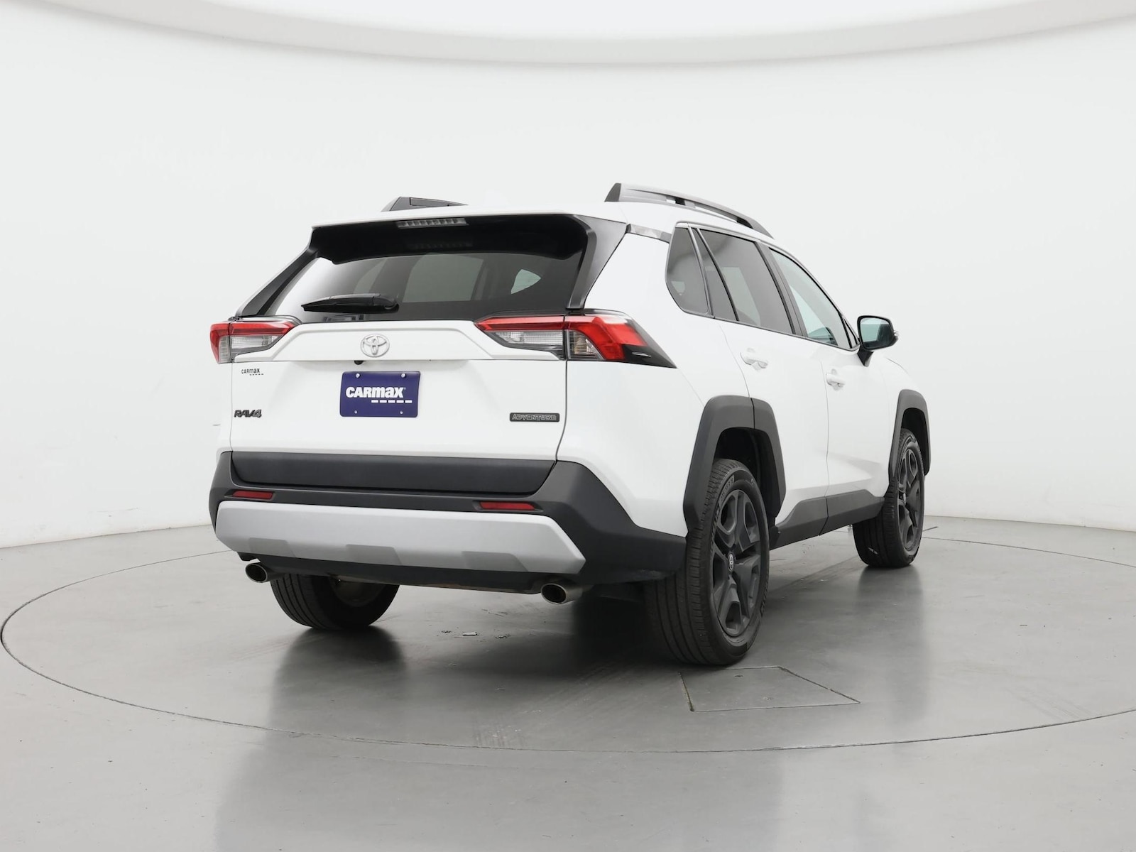 2024 Toyota RAV4 Adventure - Photo 9