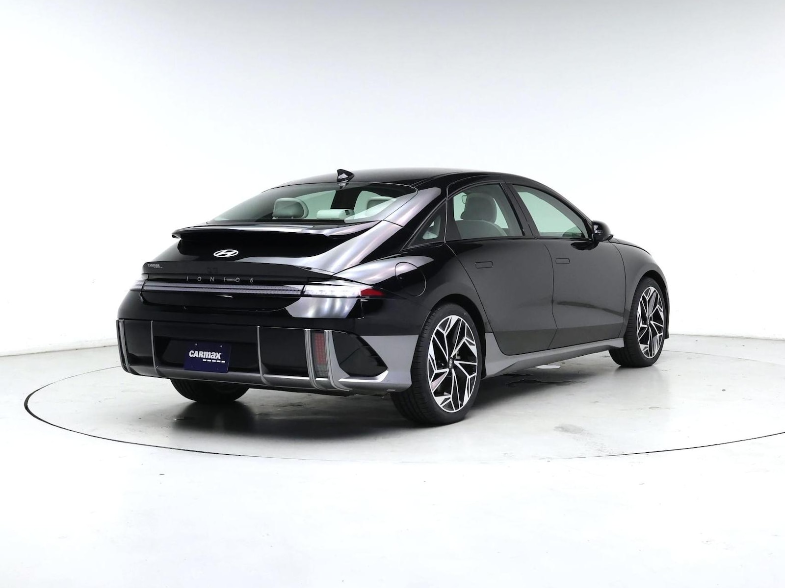 2025 Hyundai IONIQ 6 Limited - Photo 9