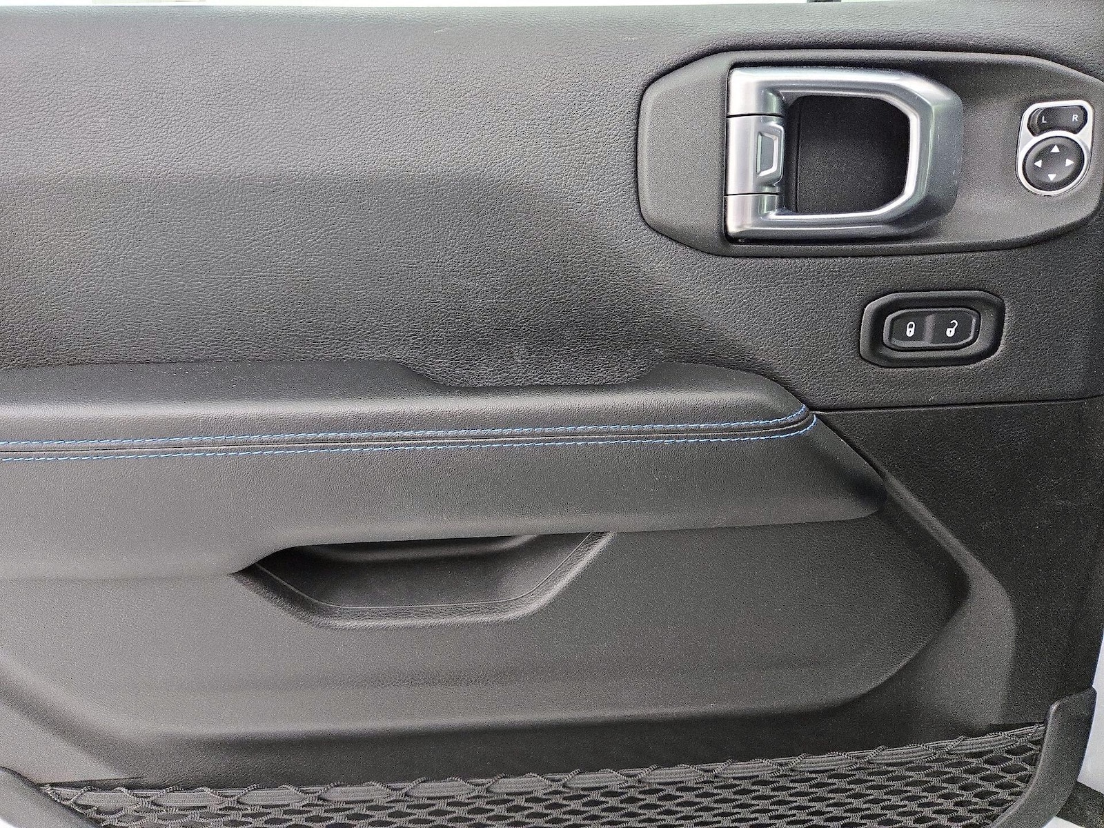 2024 Jeep Wrangler 4xe High Altitude 4XE - Photo 13