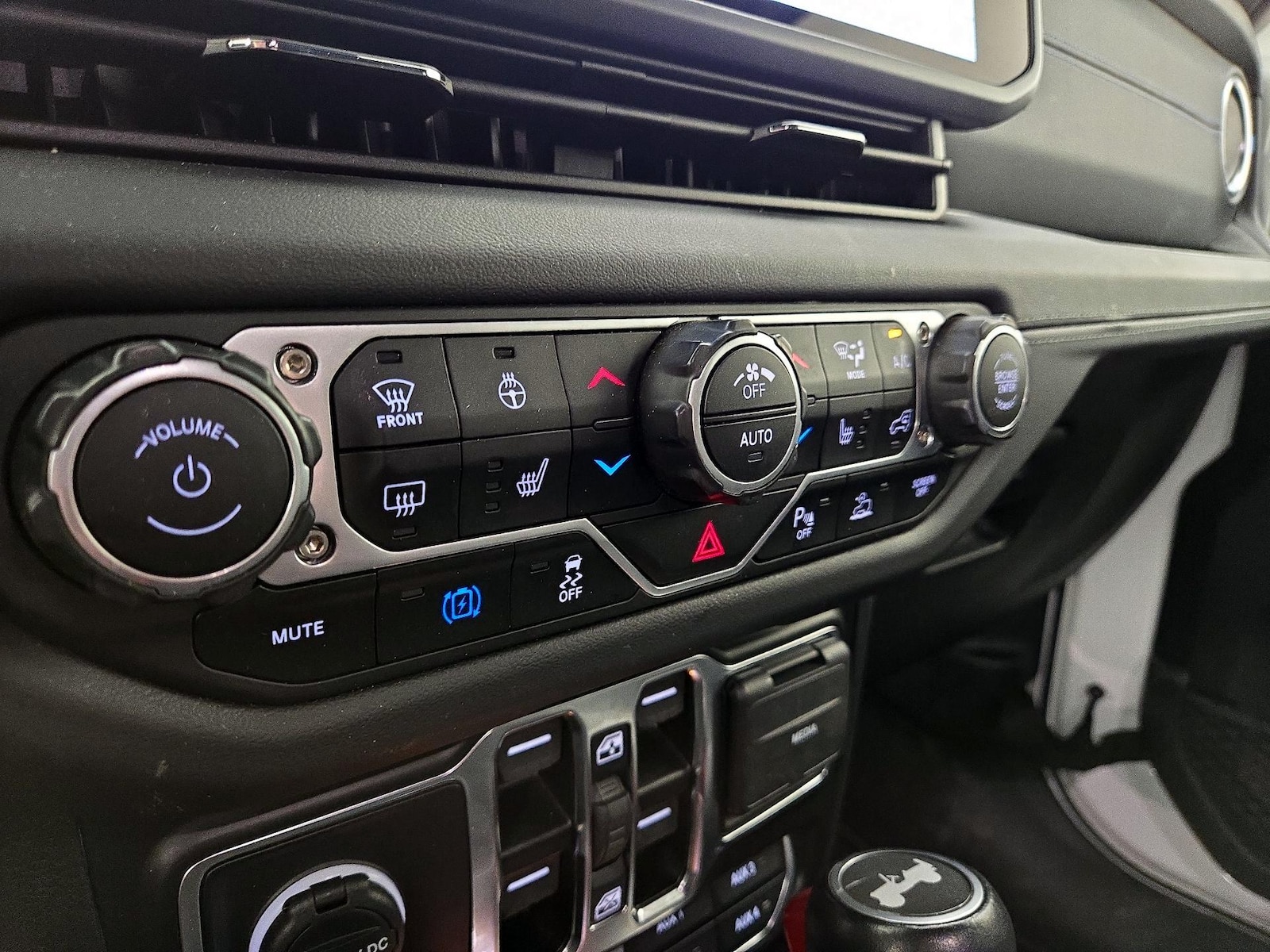 2024 Jeep Wrangler 4xe High Altitude 4XE - Photo 18
