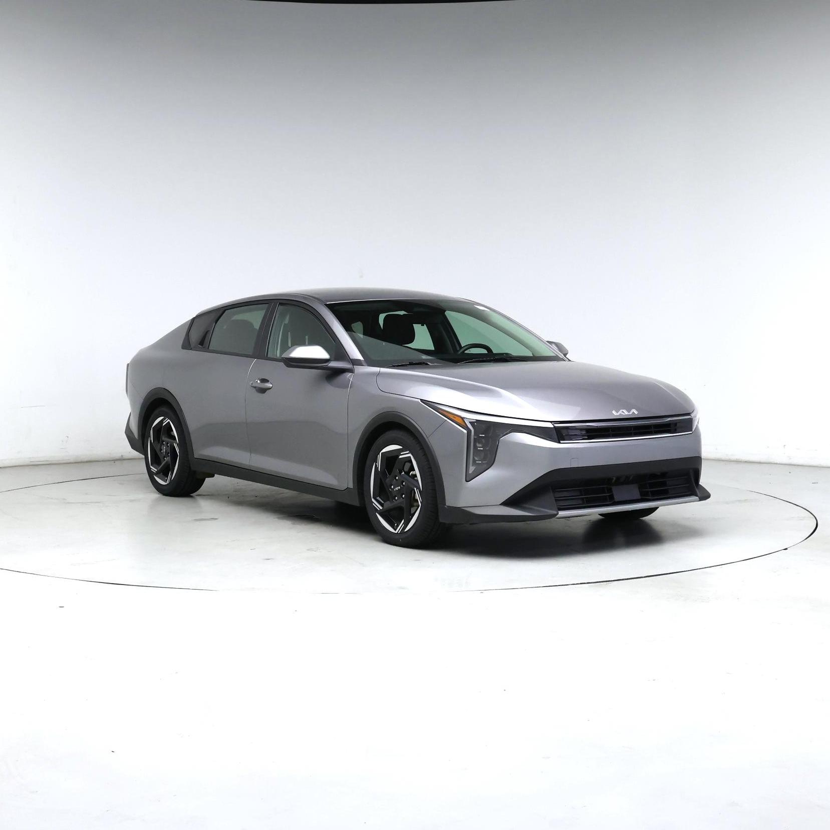 2025 Kia K4 Plata Sedán Tracción delantera Automática