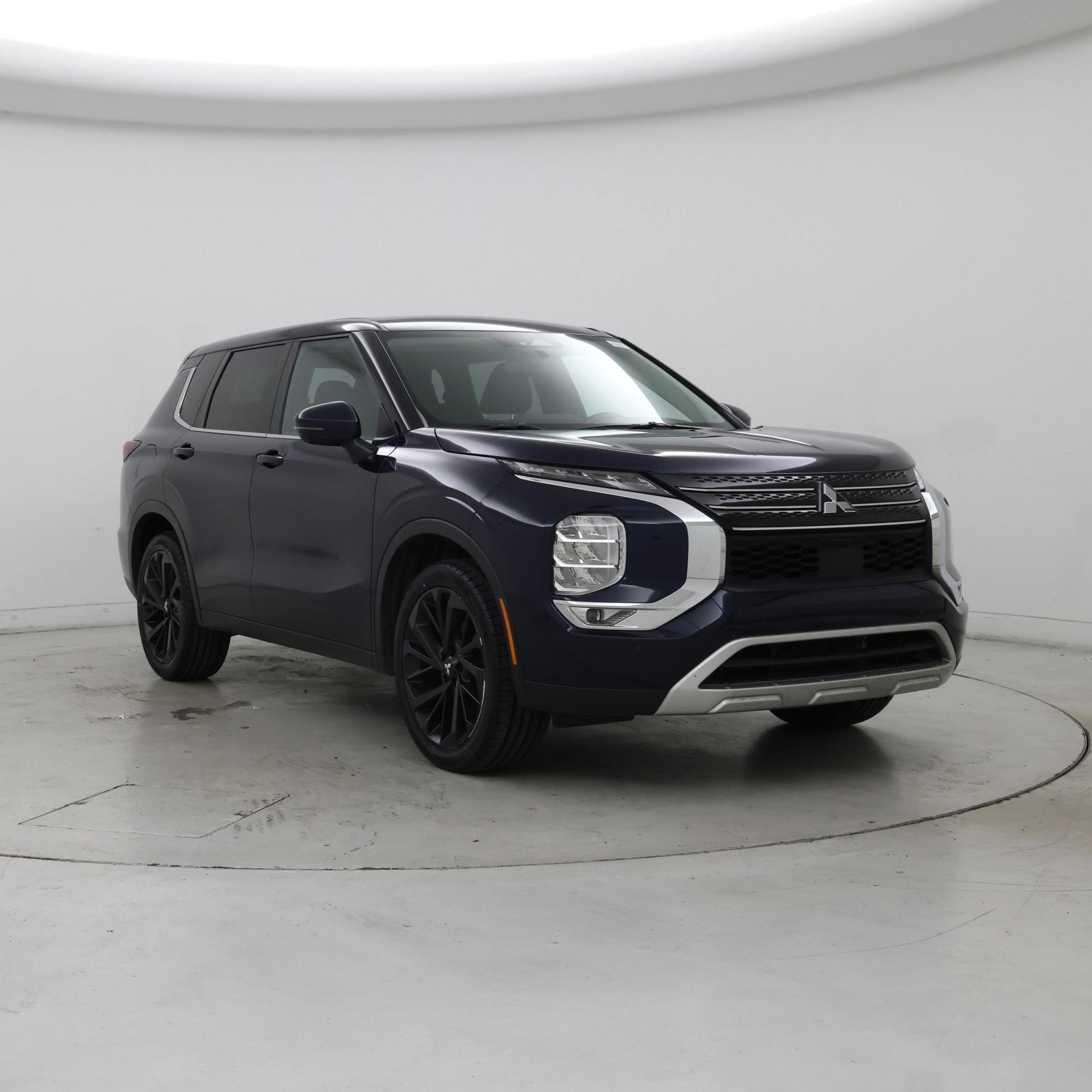 Gray 2024 Mitsubishi Outlander SUV / Crossover Front-Wheel Drive Automatic