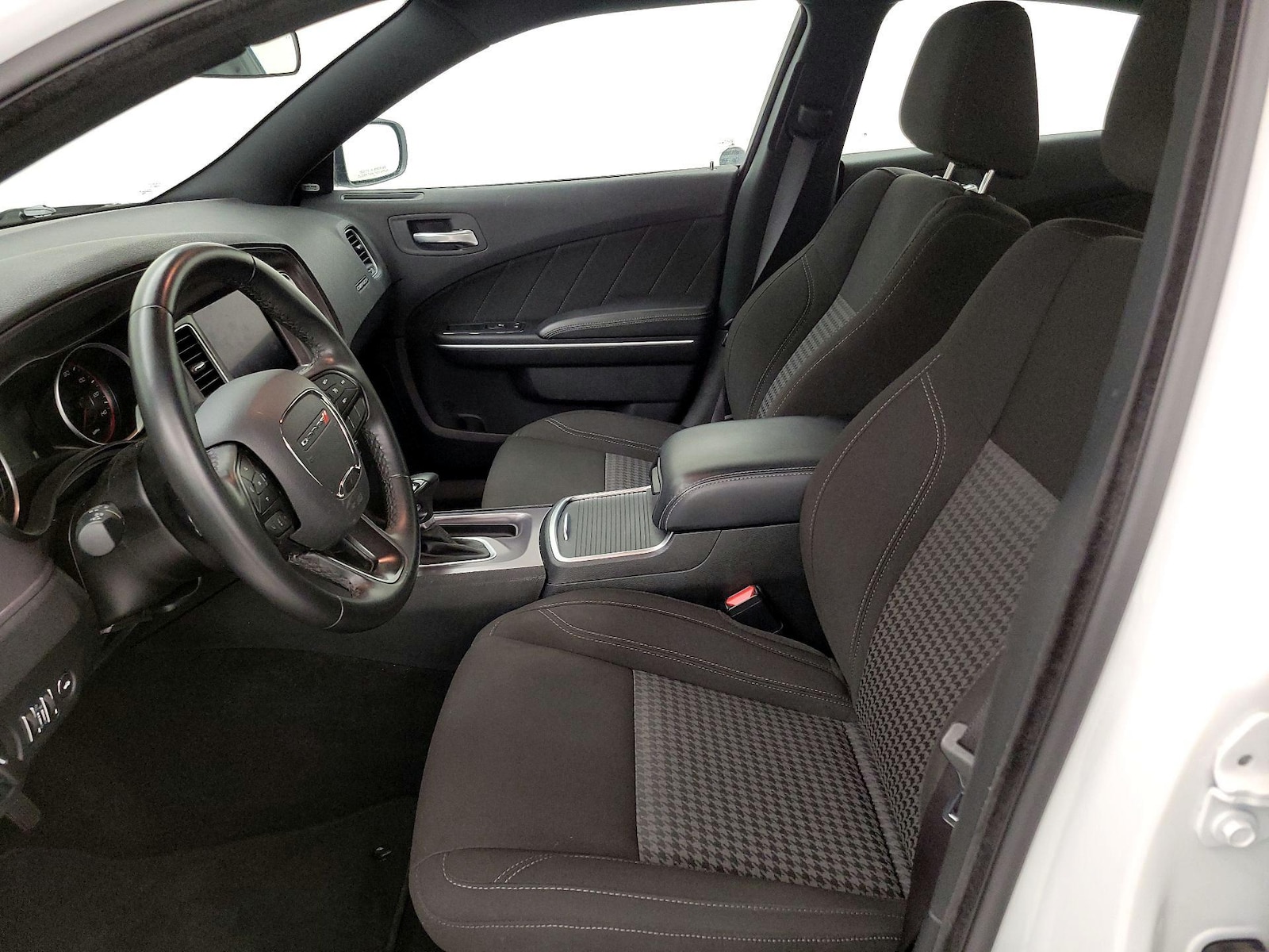Power Seat(s) & Side Airbags