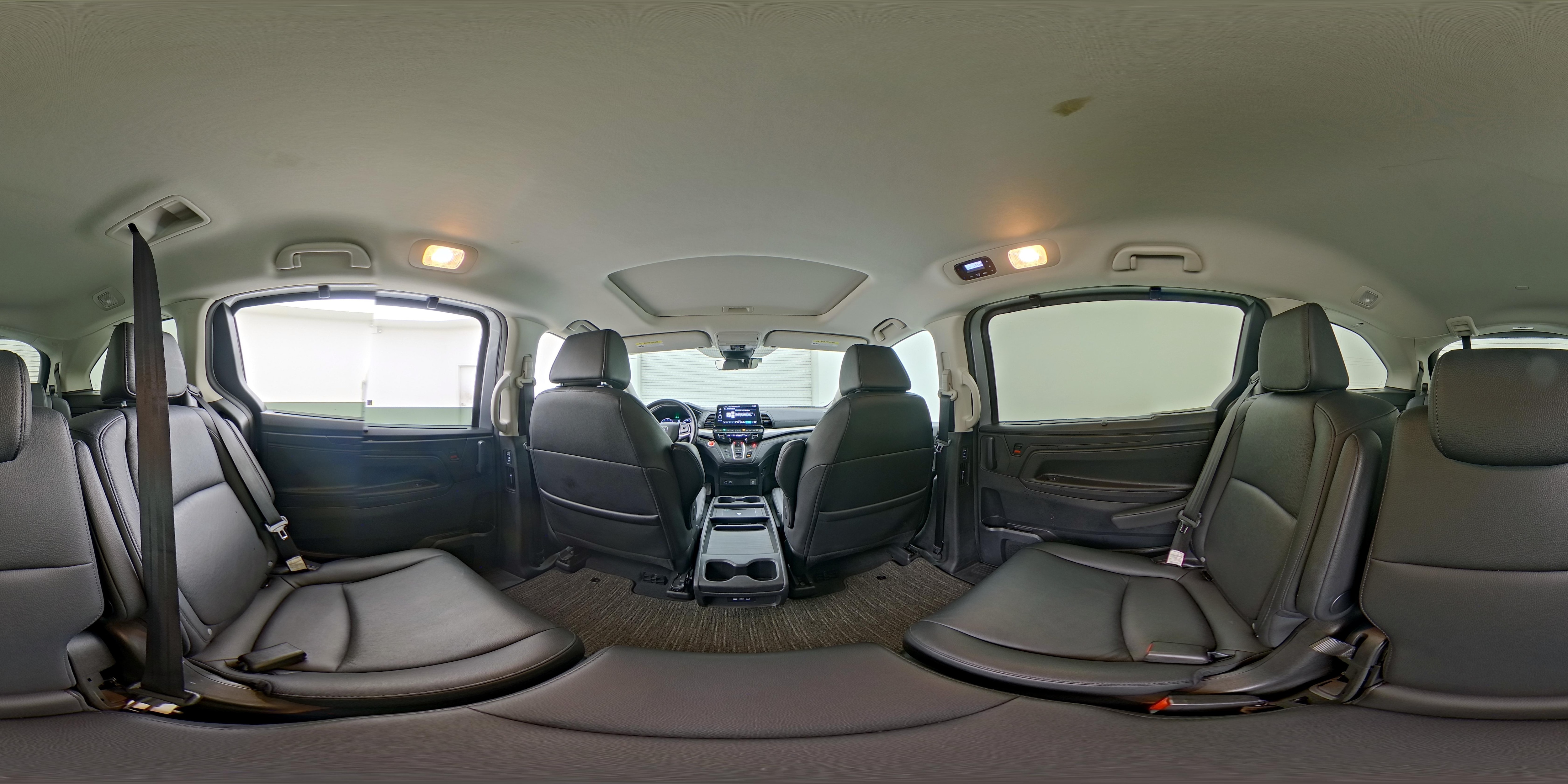 2025 Honda Odyssey EX-L - Photo 28