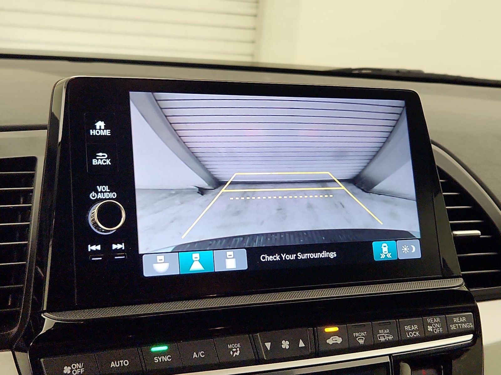 2025 Honda Odyssey EX-L - Photo 15