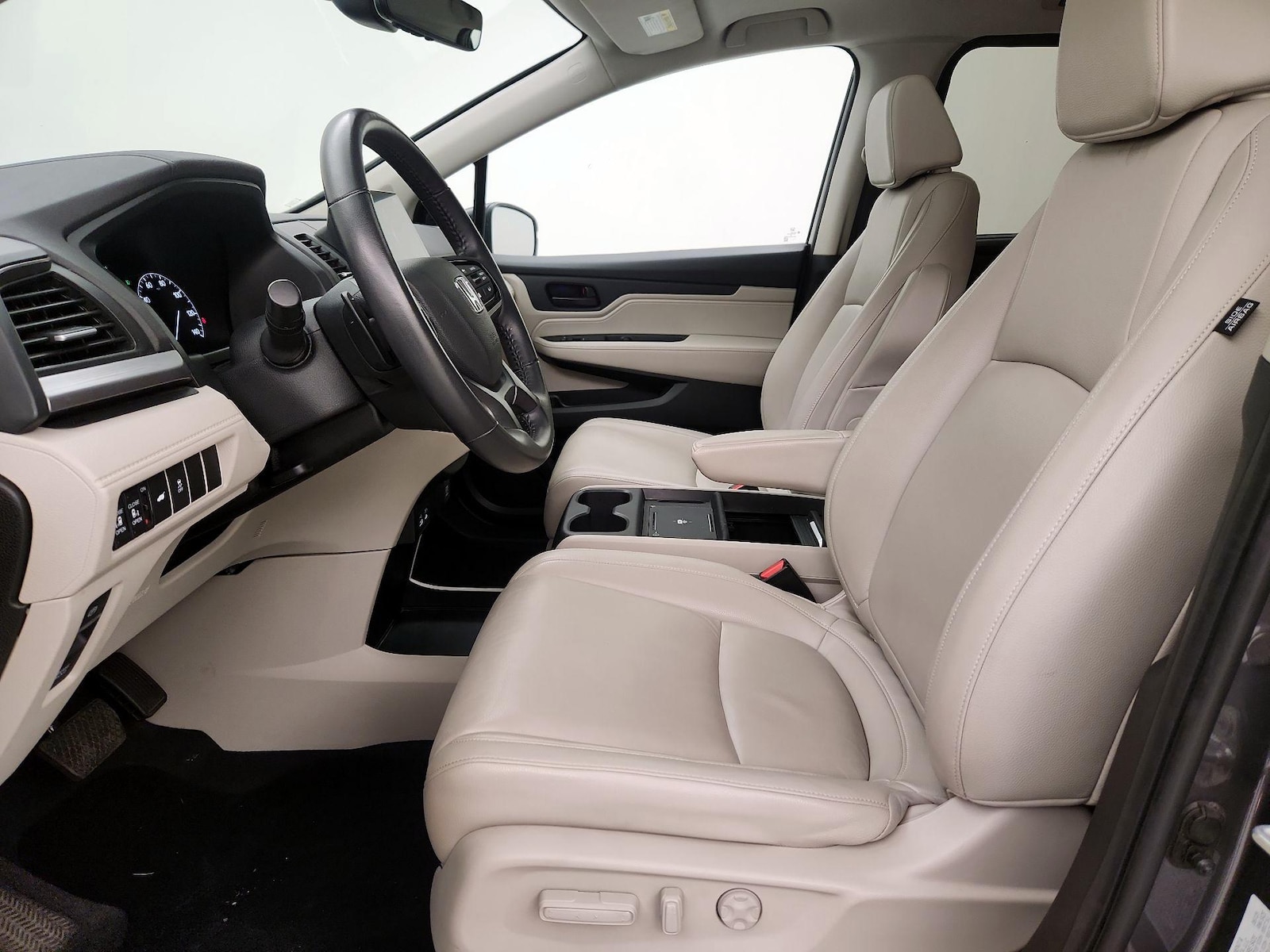 2025 Honda Odyssey EX-L - Photo 12