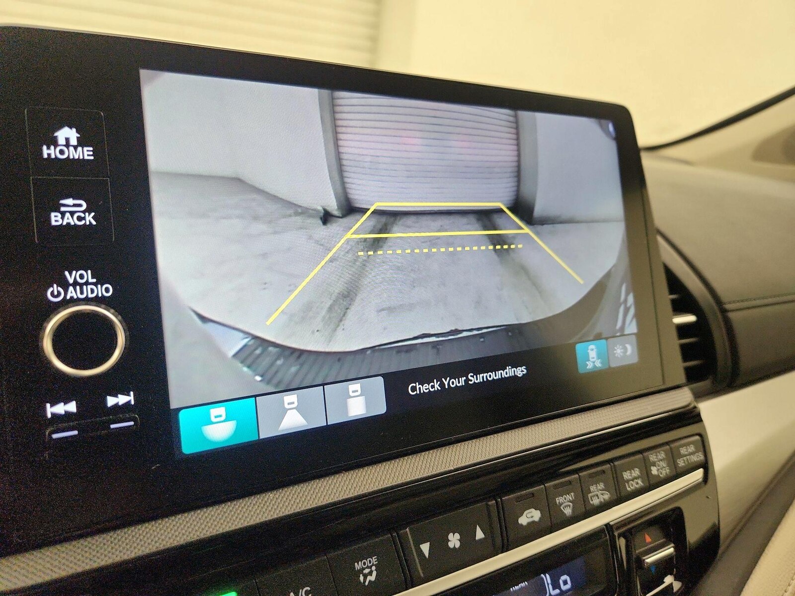 2025 Honda Odyssey EX-L - Photo 16